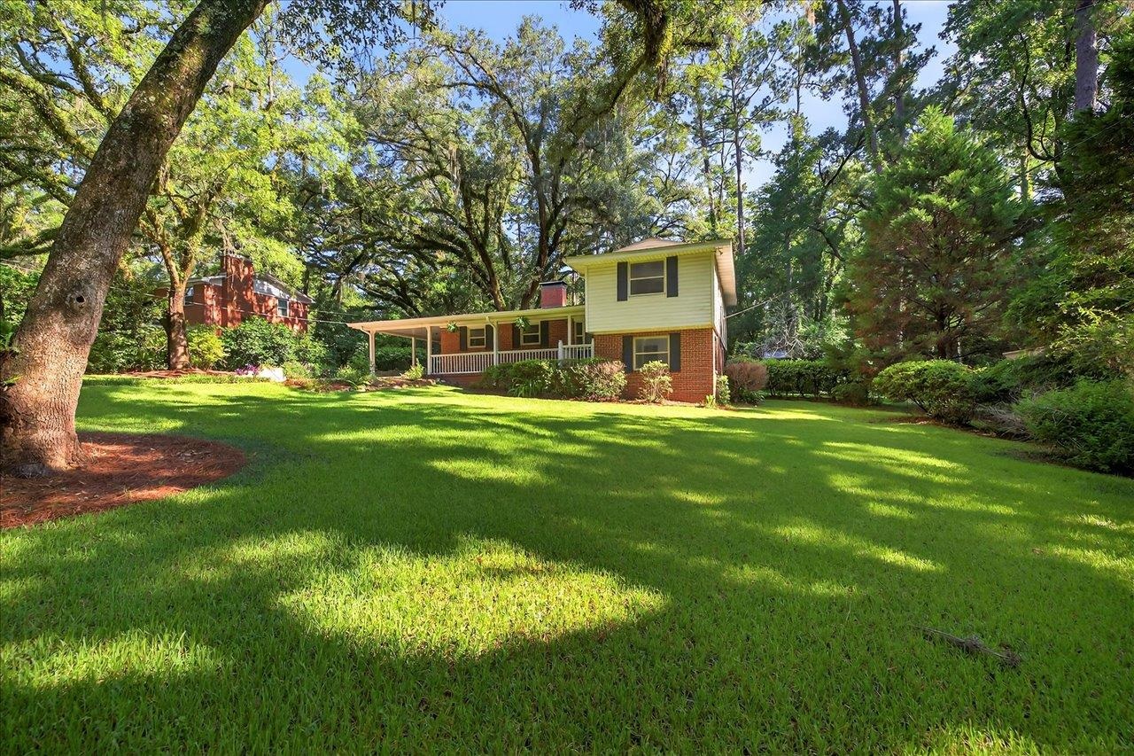1714 Sunset Lane