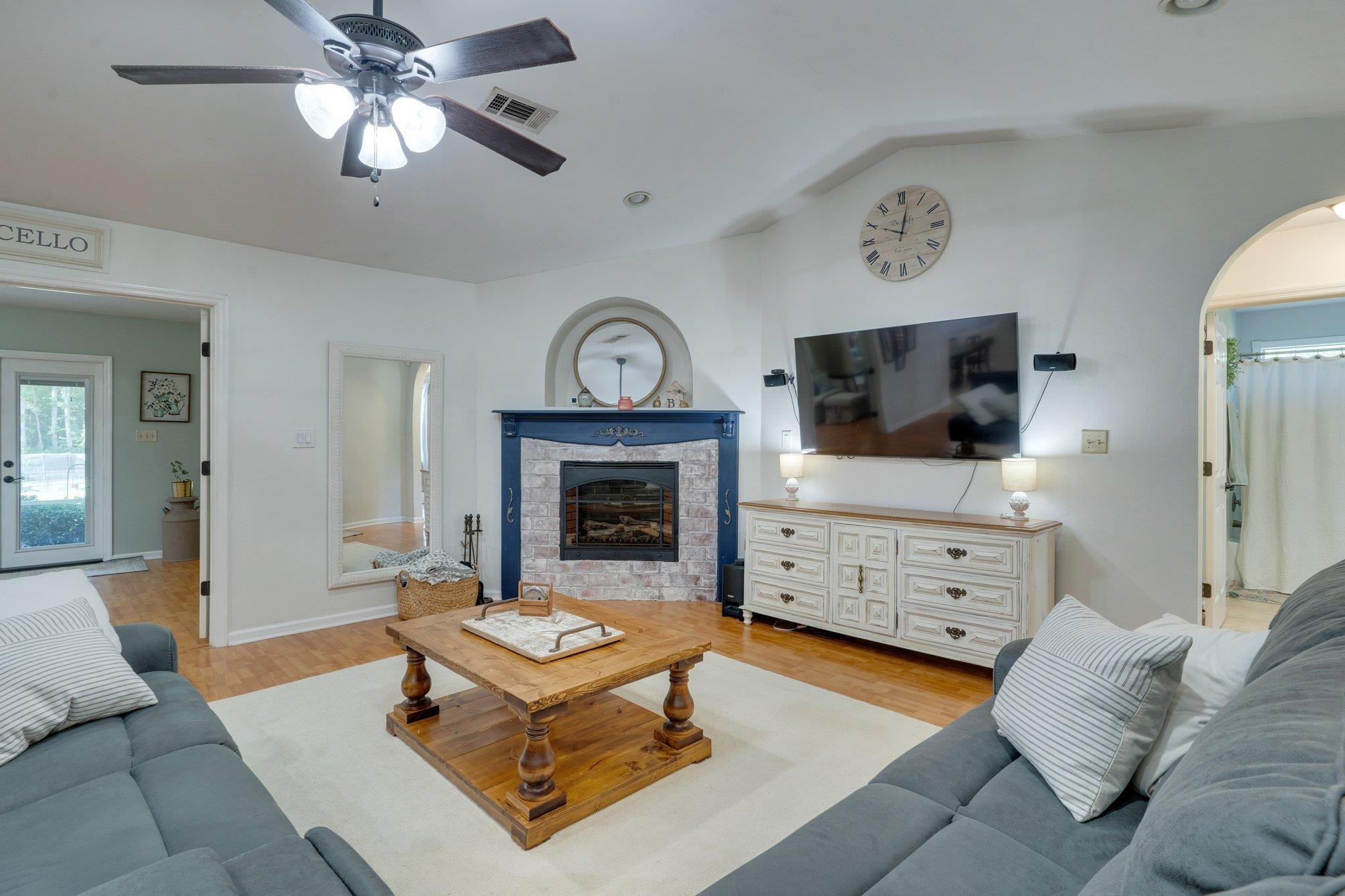 974 Hiawatha Farms Road