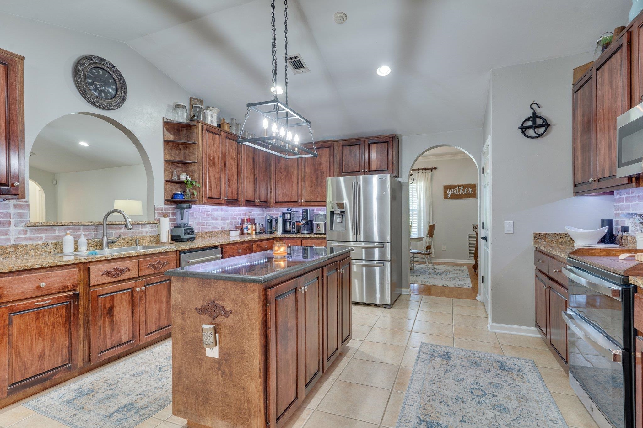 974 Hiawatha Farms Road