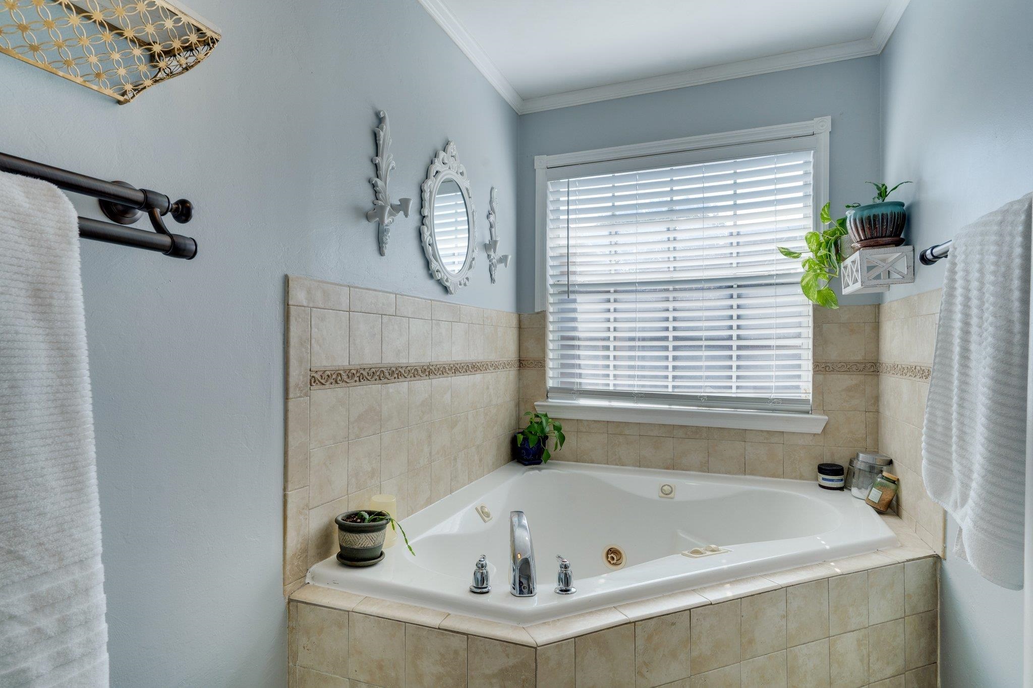 974 Hiawatha Farms Road