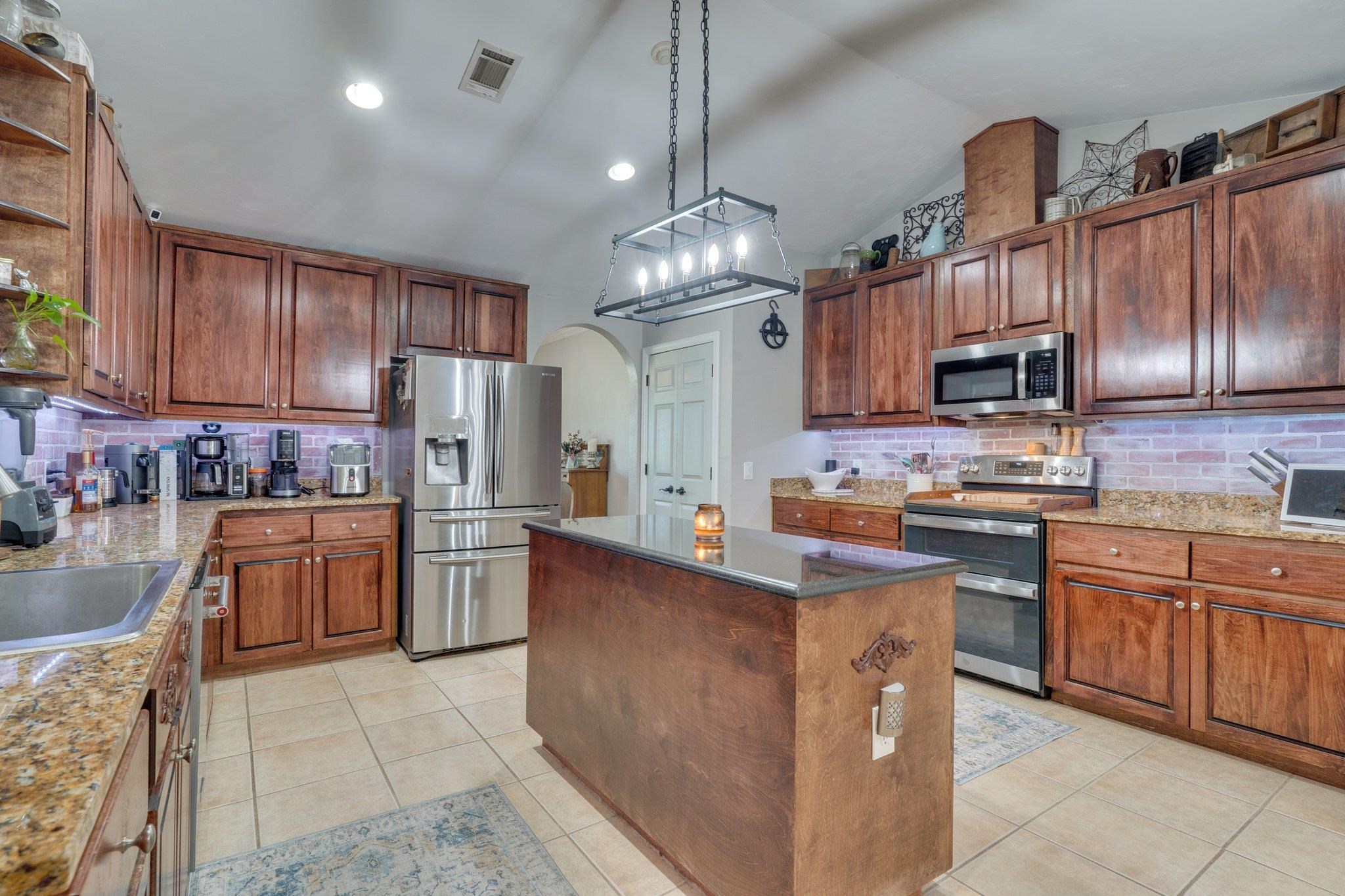 974 Hiawatha Farms Road