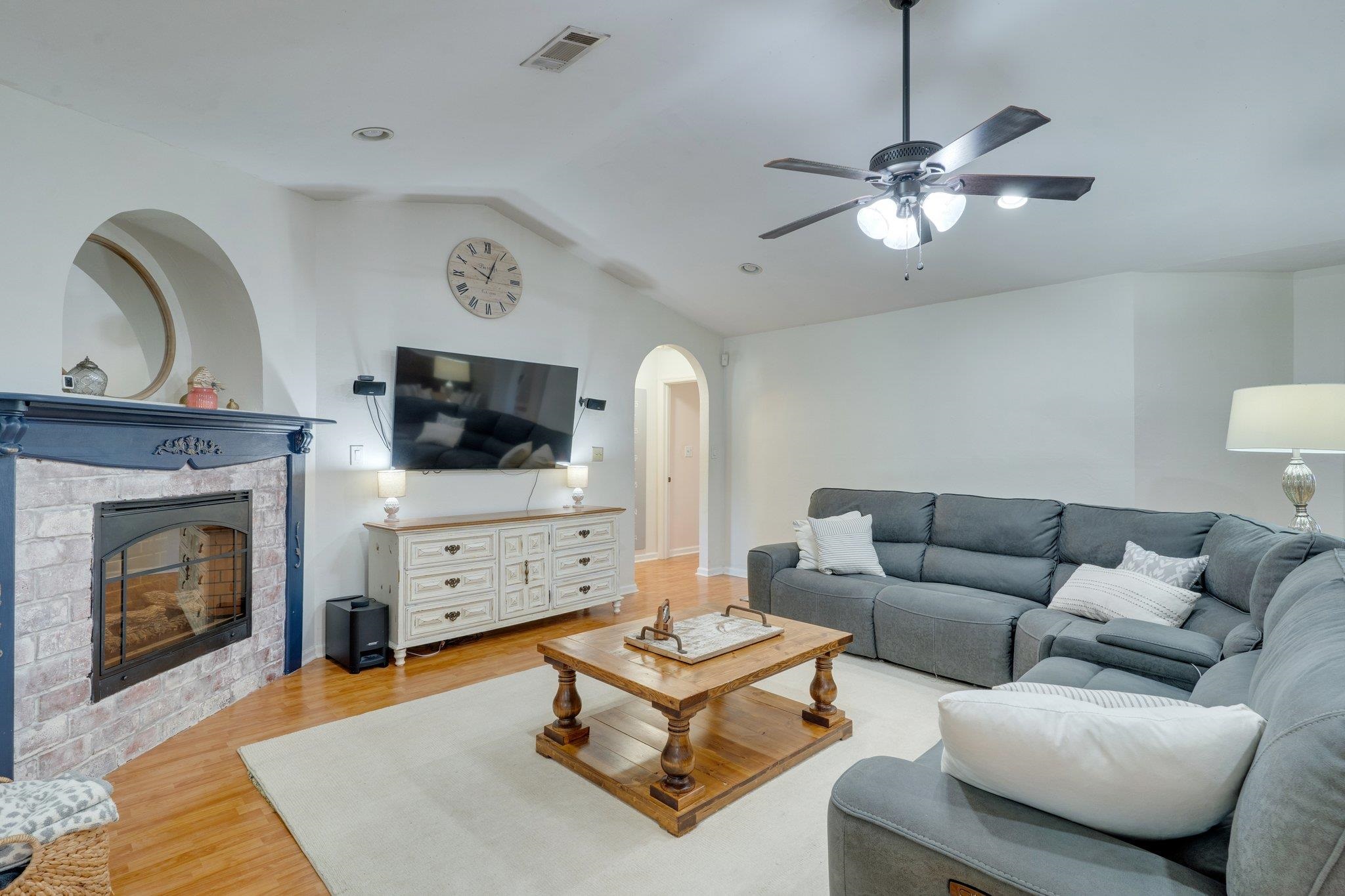 974 Hiawatha Farms Road