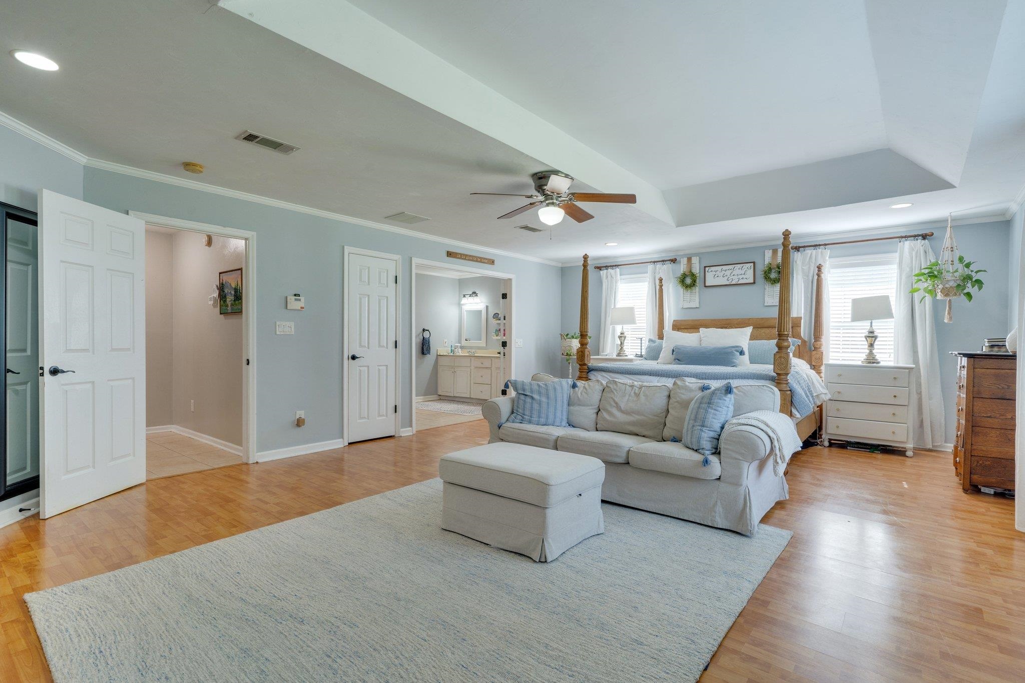 974 Hiawatha Farms Road