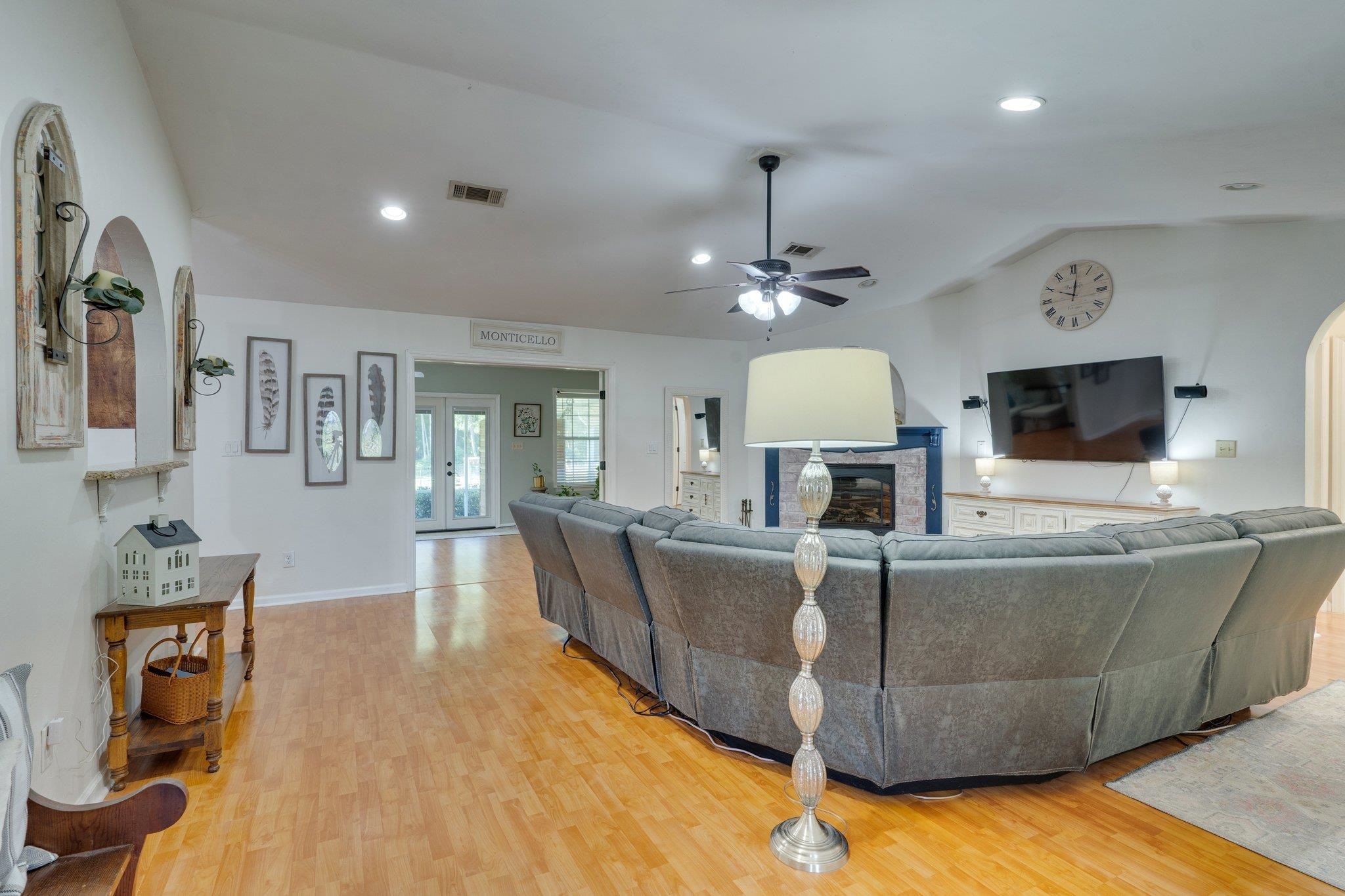 974 Hiawatha Farms Road