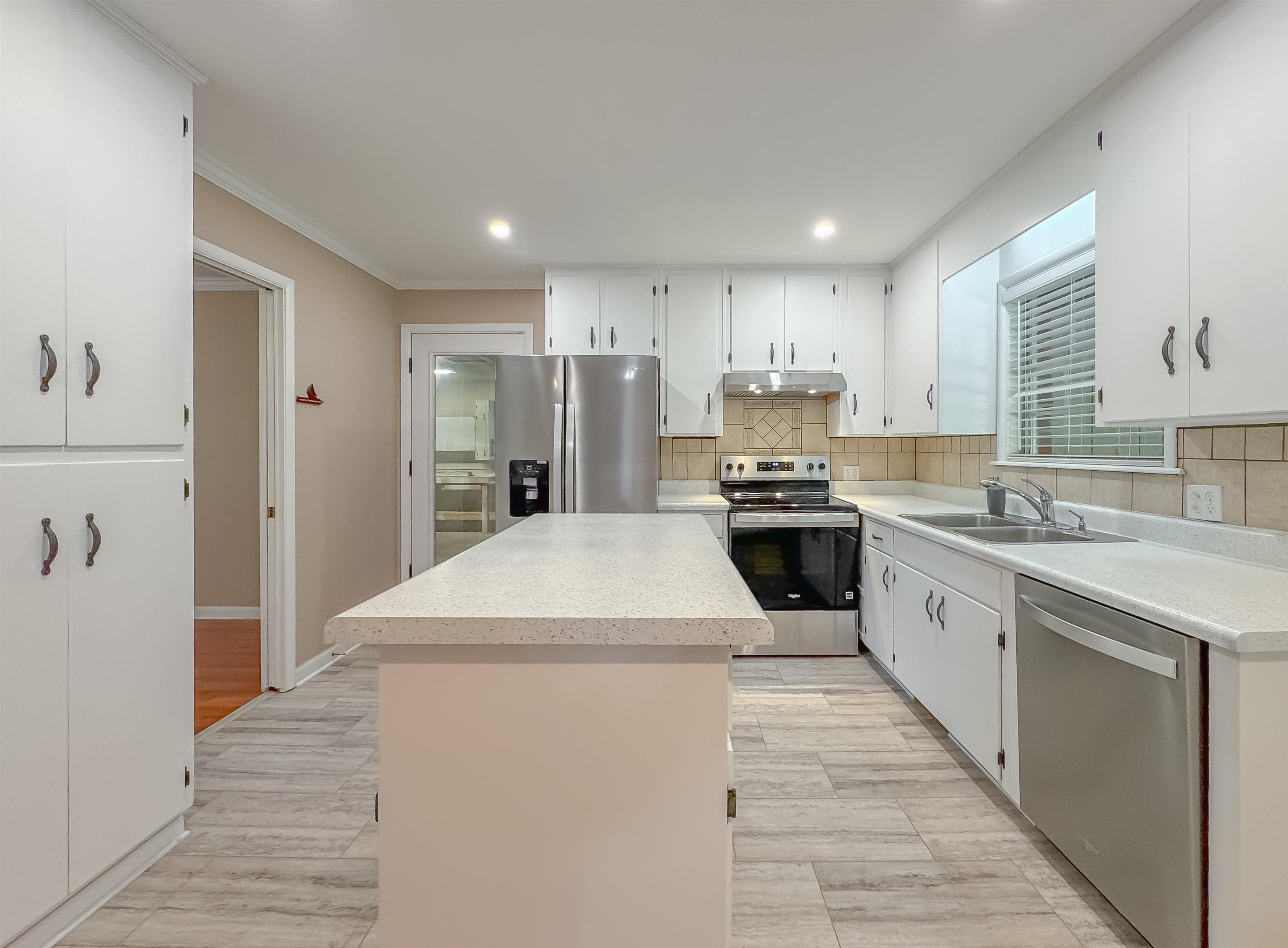 1917 Doomar Drive