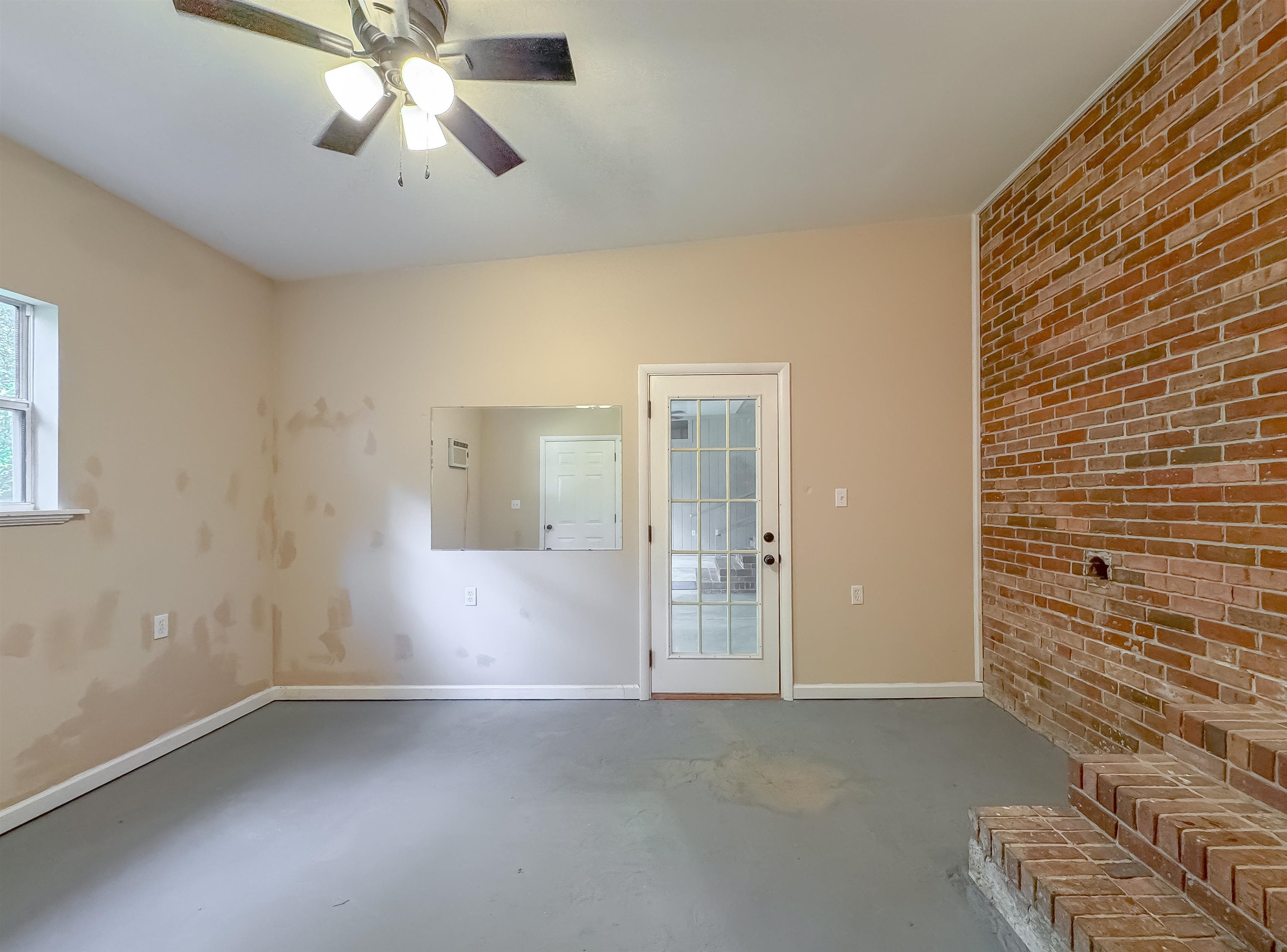 1917 Doomar Drive