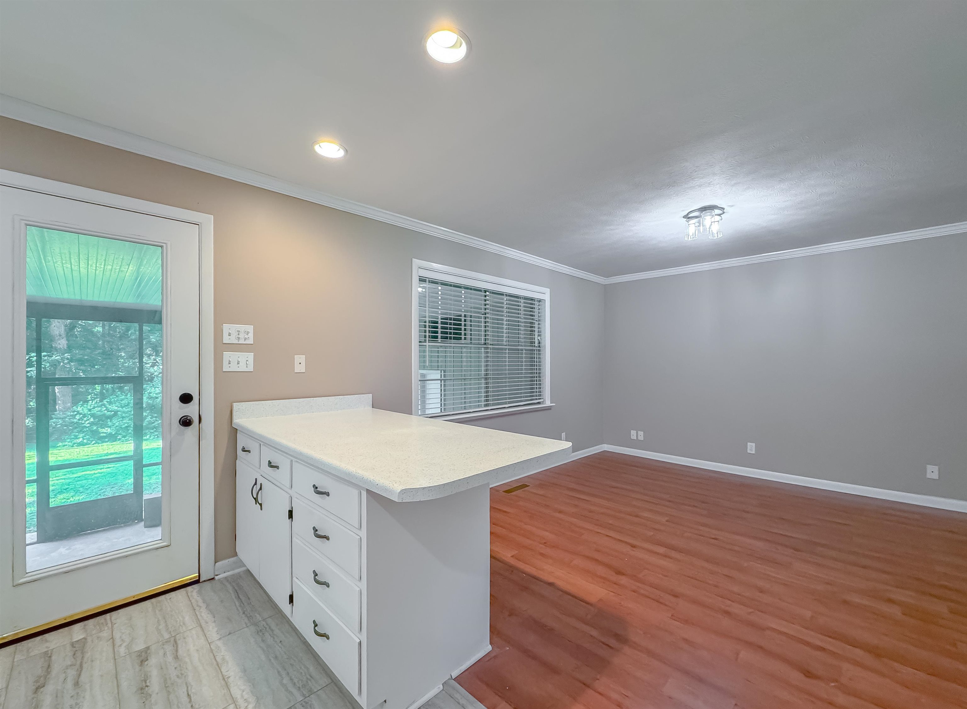 1917 Doomar Drive