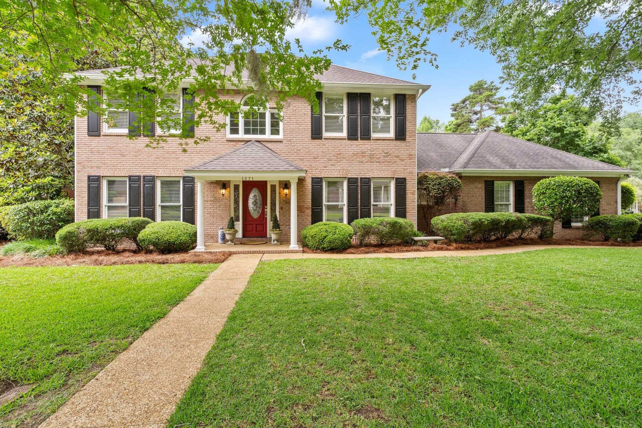 1371 Millstream Road