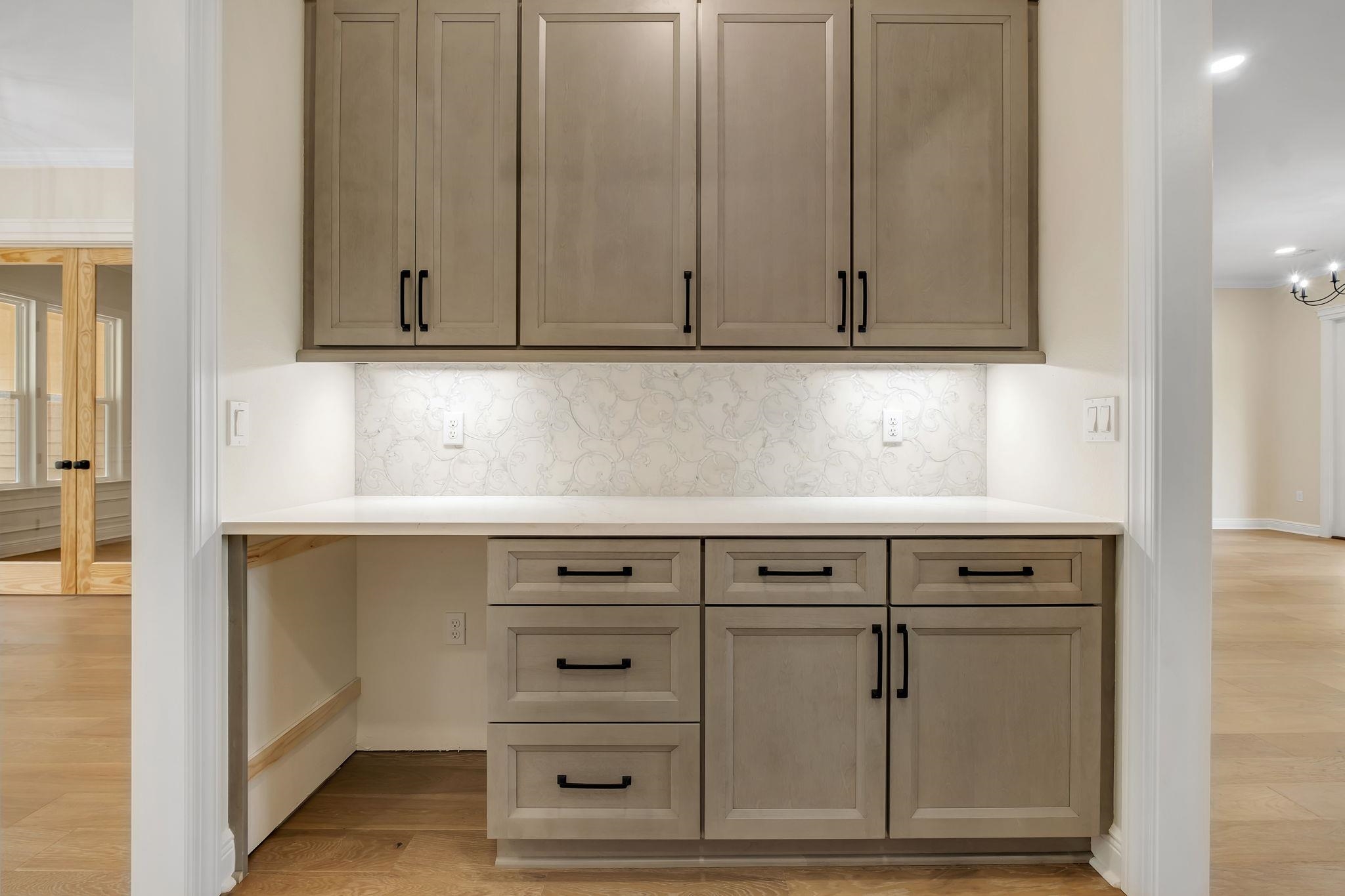 4000 W W Kelley Road