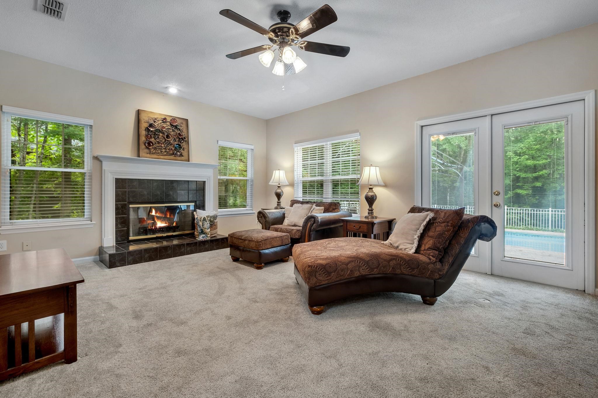 405 Holly Hill Court