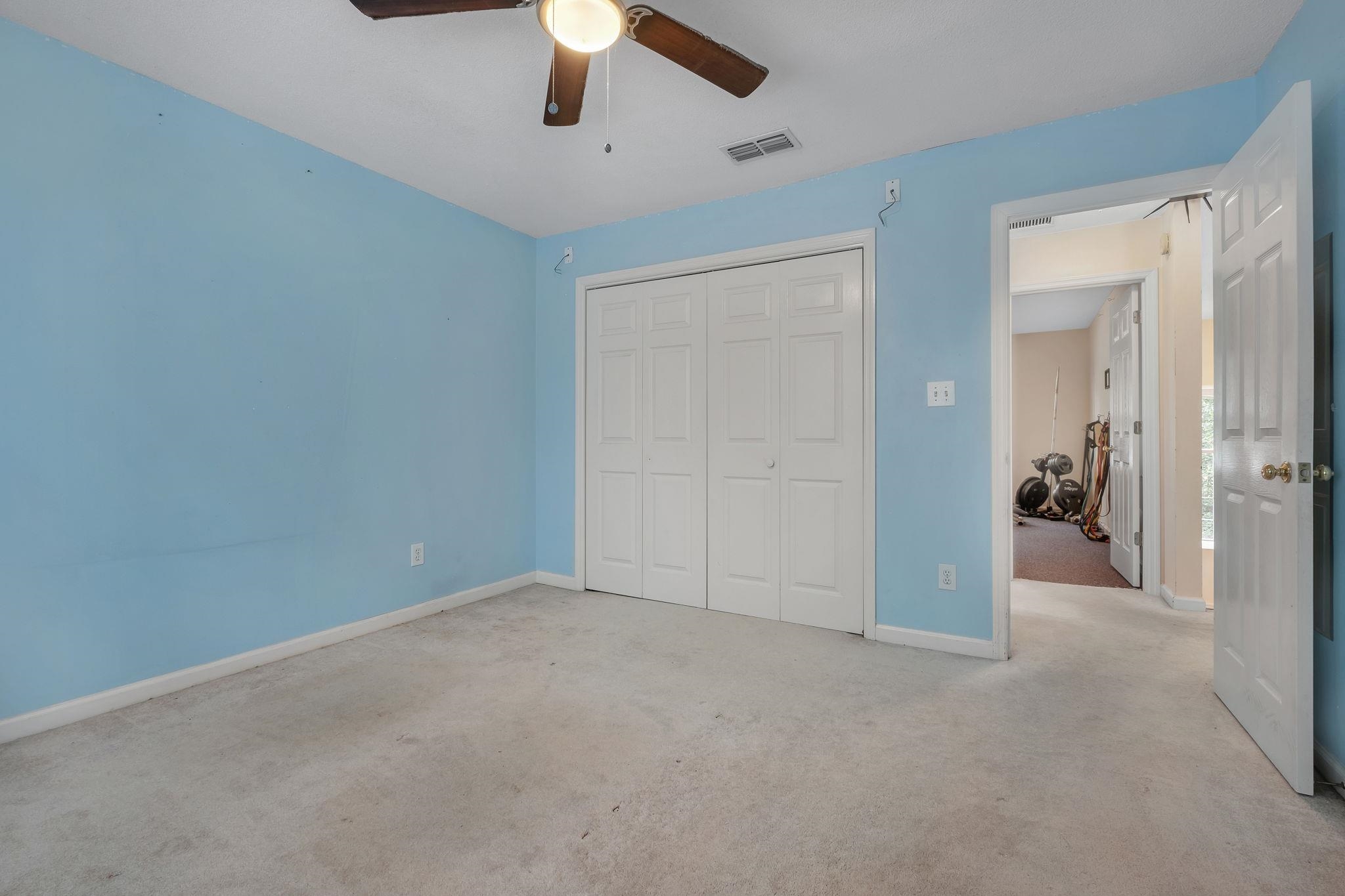 405 Holly Hill Court