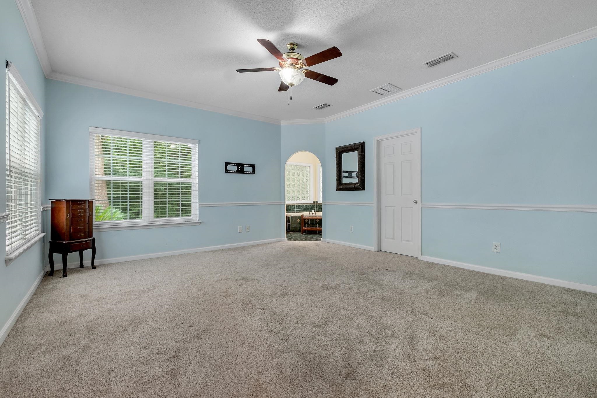 405 Holly Hill Court