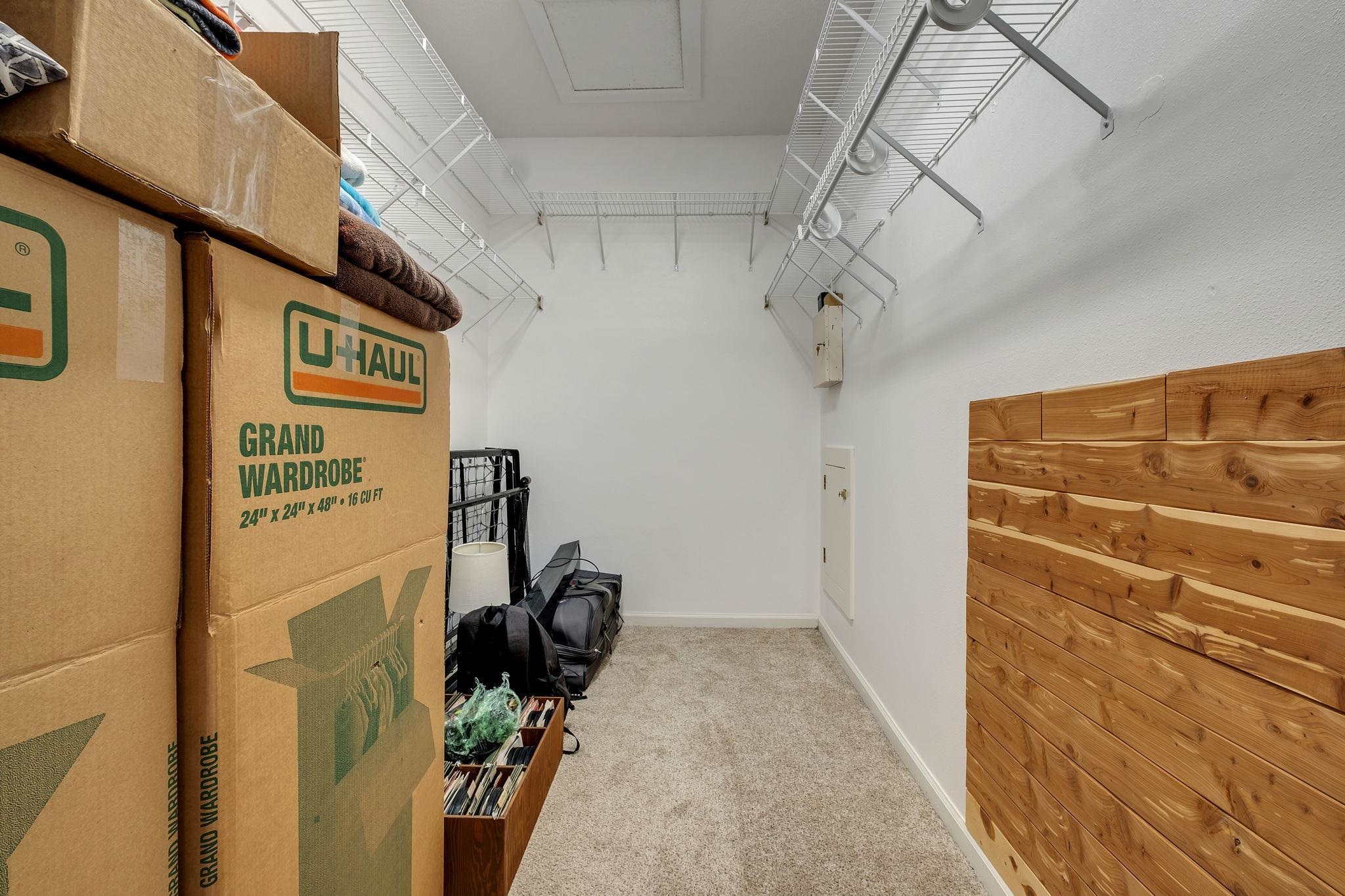 405 Holly Hill Court