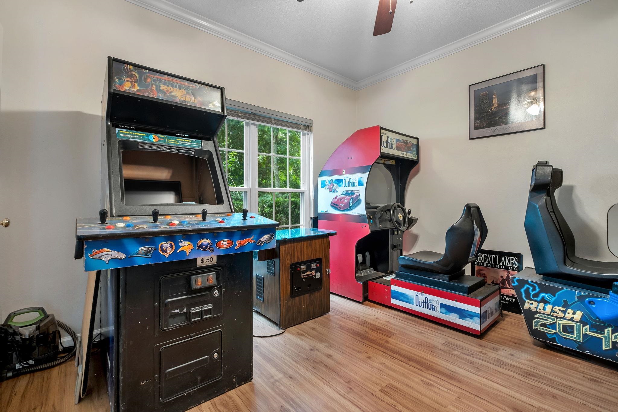 405 Holly Hill Court