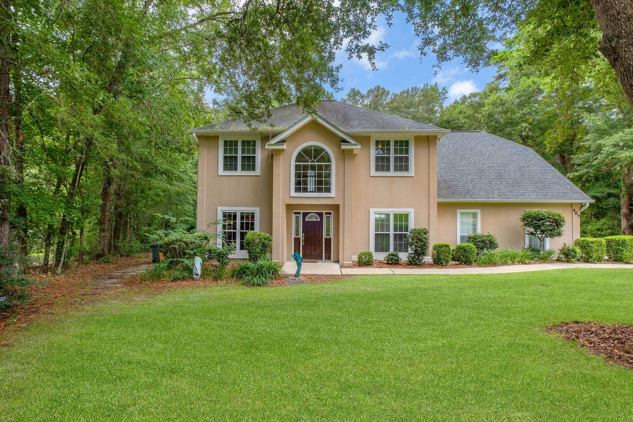 405 Holly Hill Court