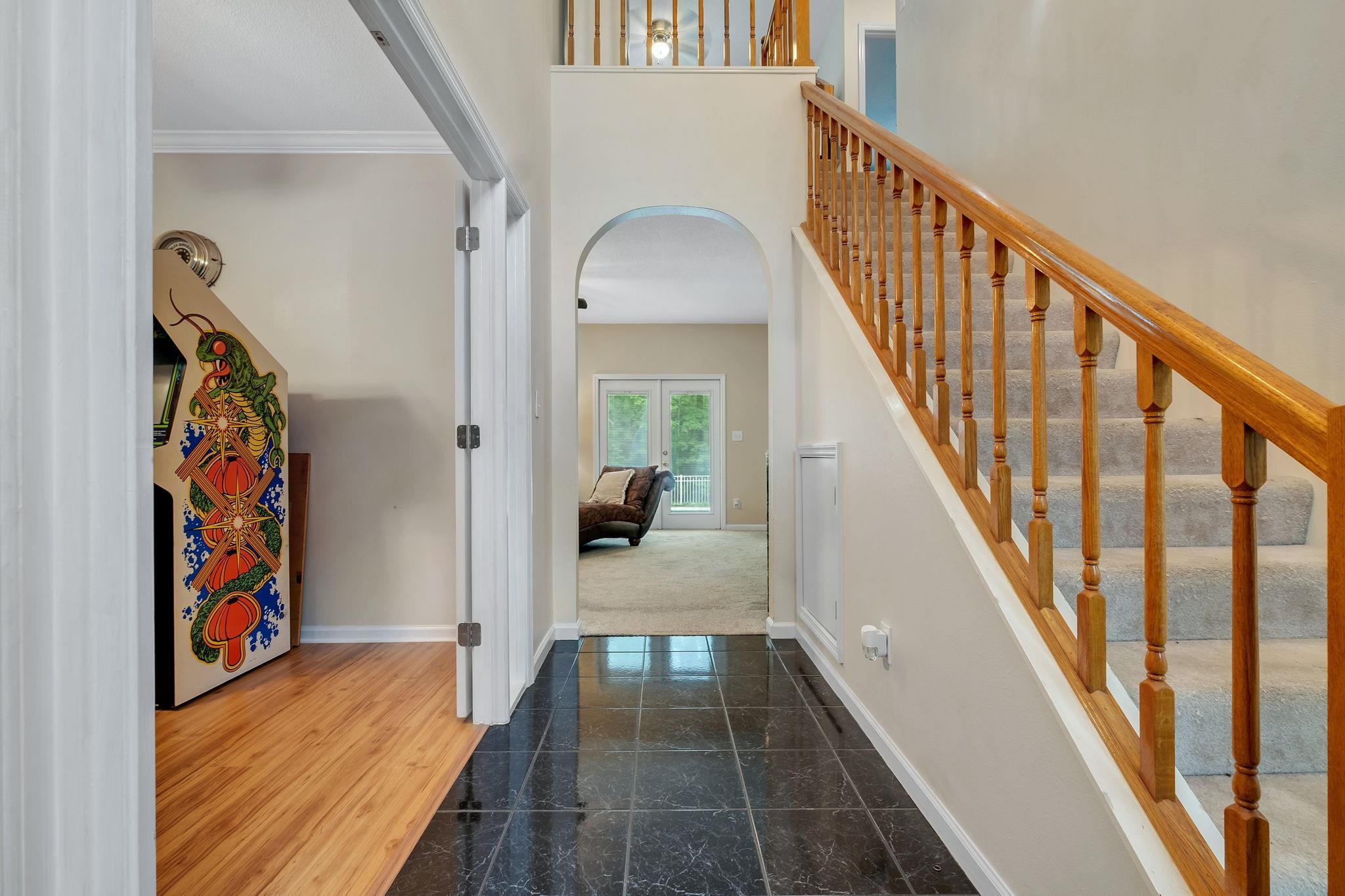 405 Holly Hill Court