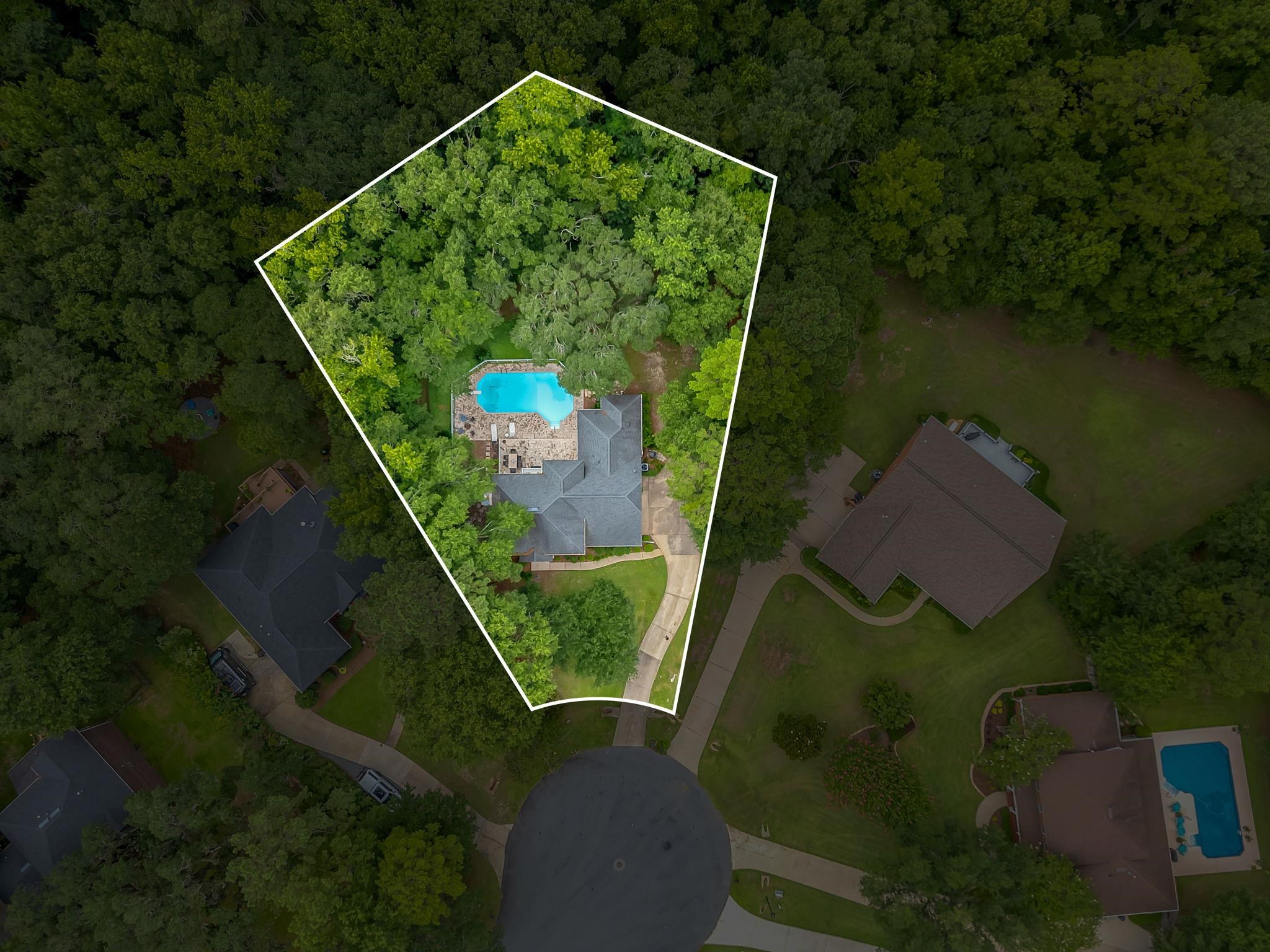 405 Holly Hill Court