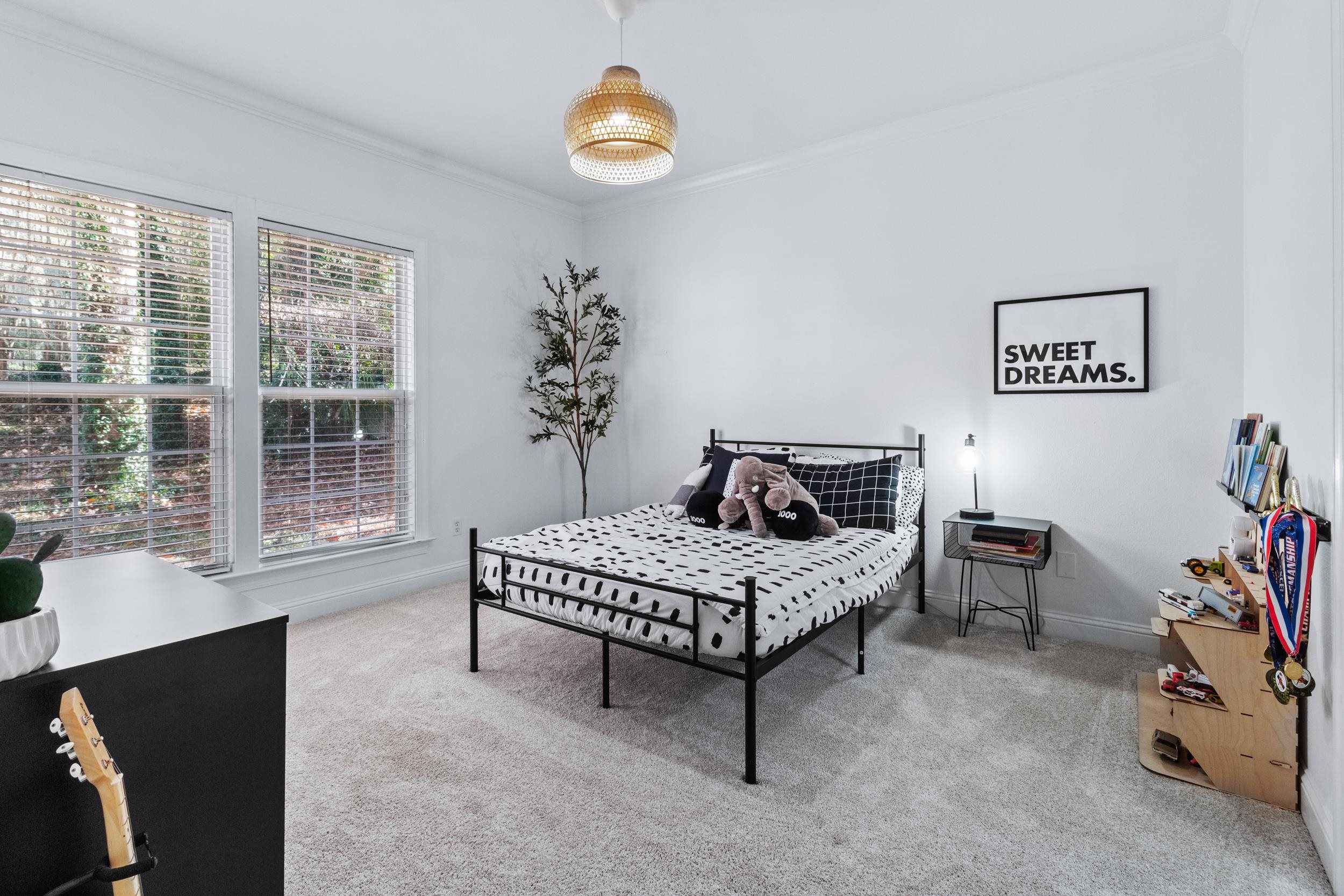 8869 Glen Abby Drive