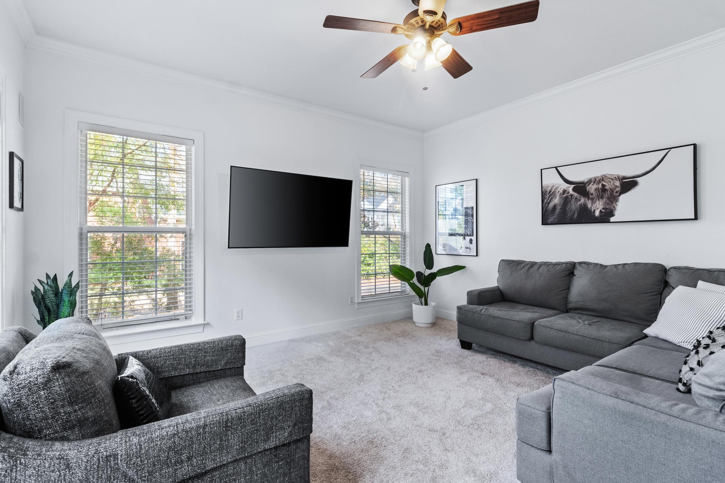 8869 Glen Abby Drive