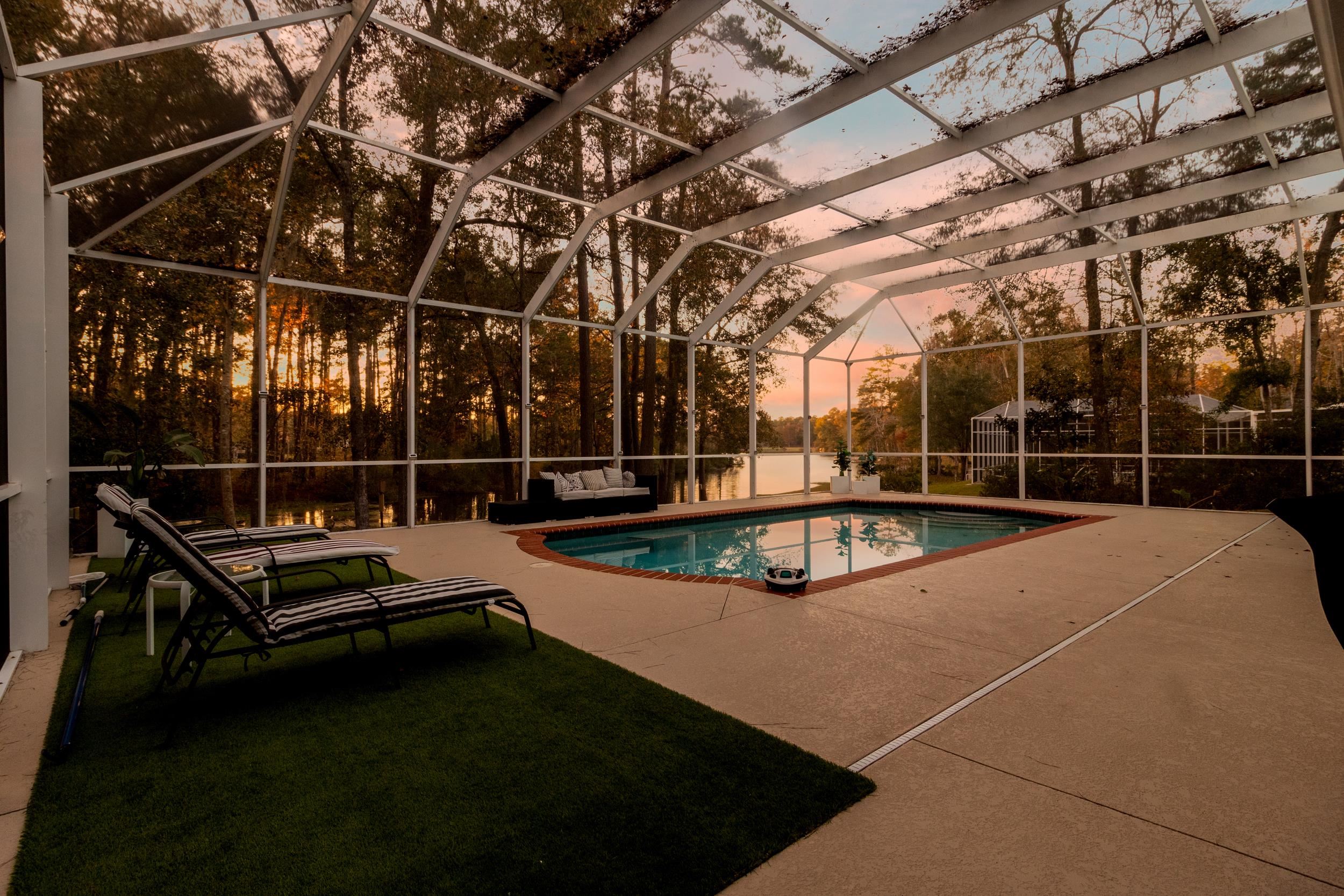 8869 Glen Abby Drive