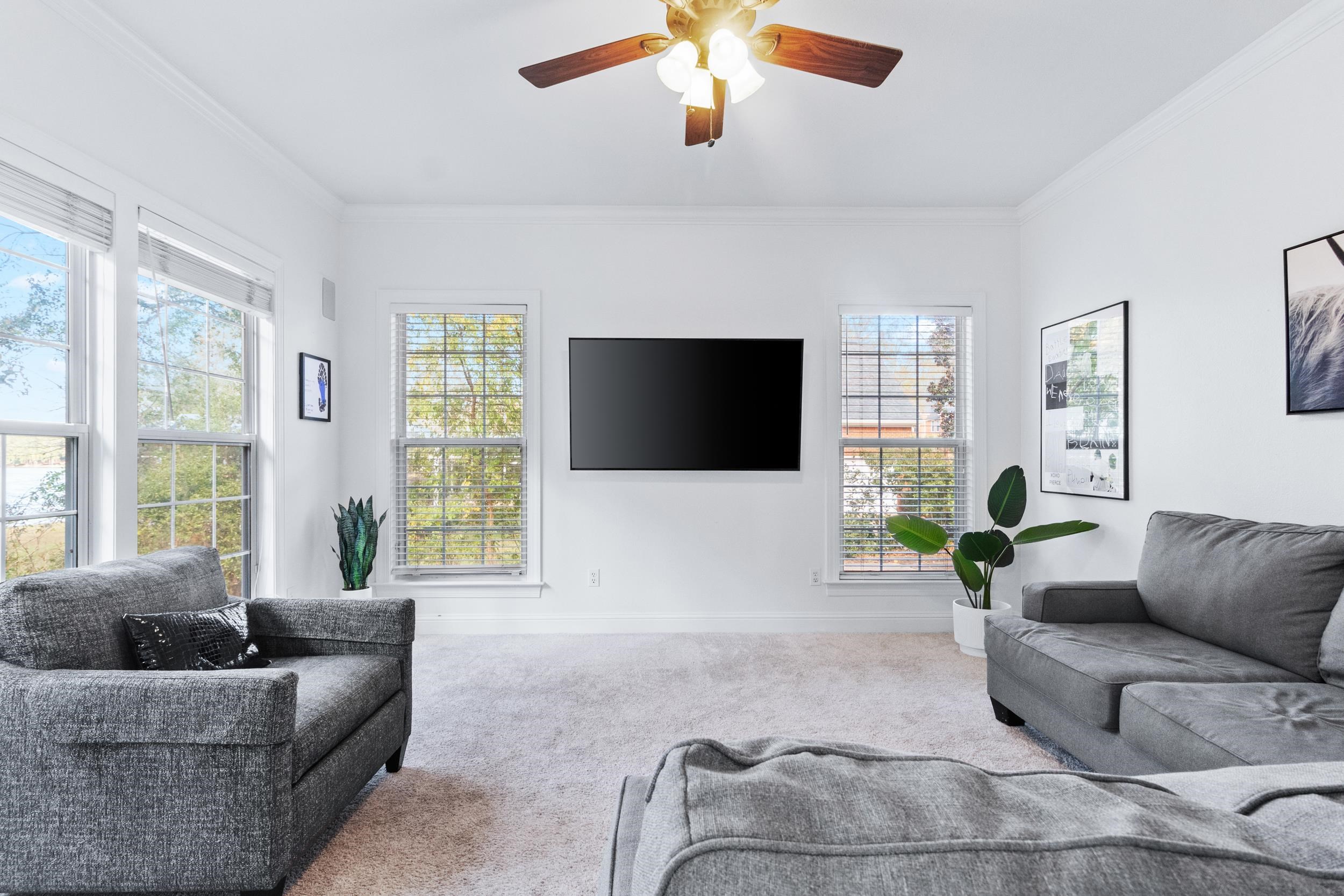 8869 Glen Abby Drive