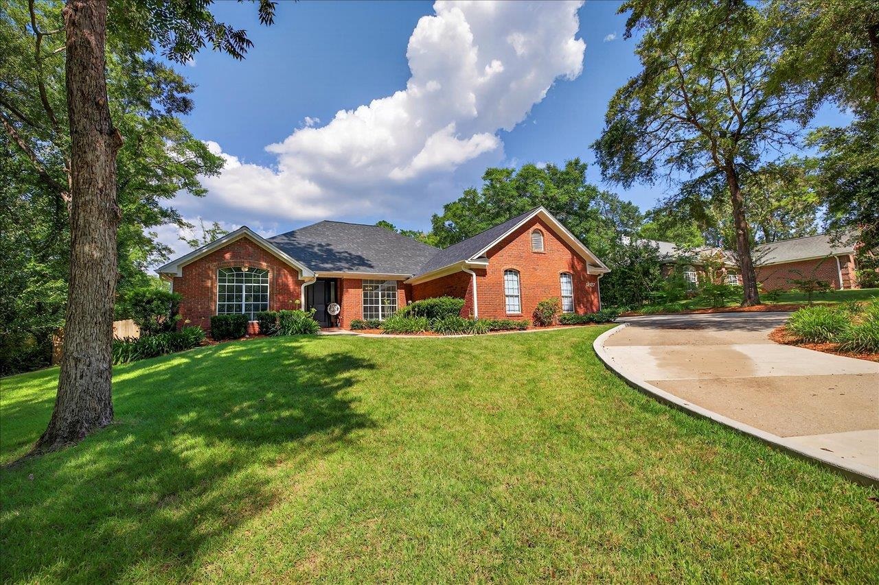 1867 Easton Forest Drive