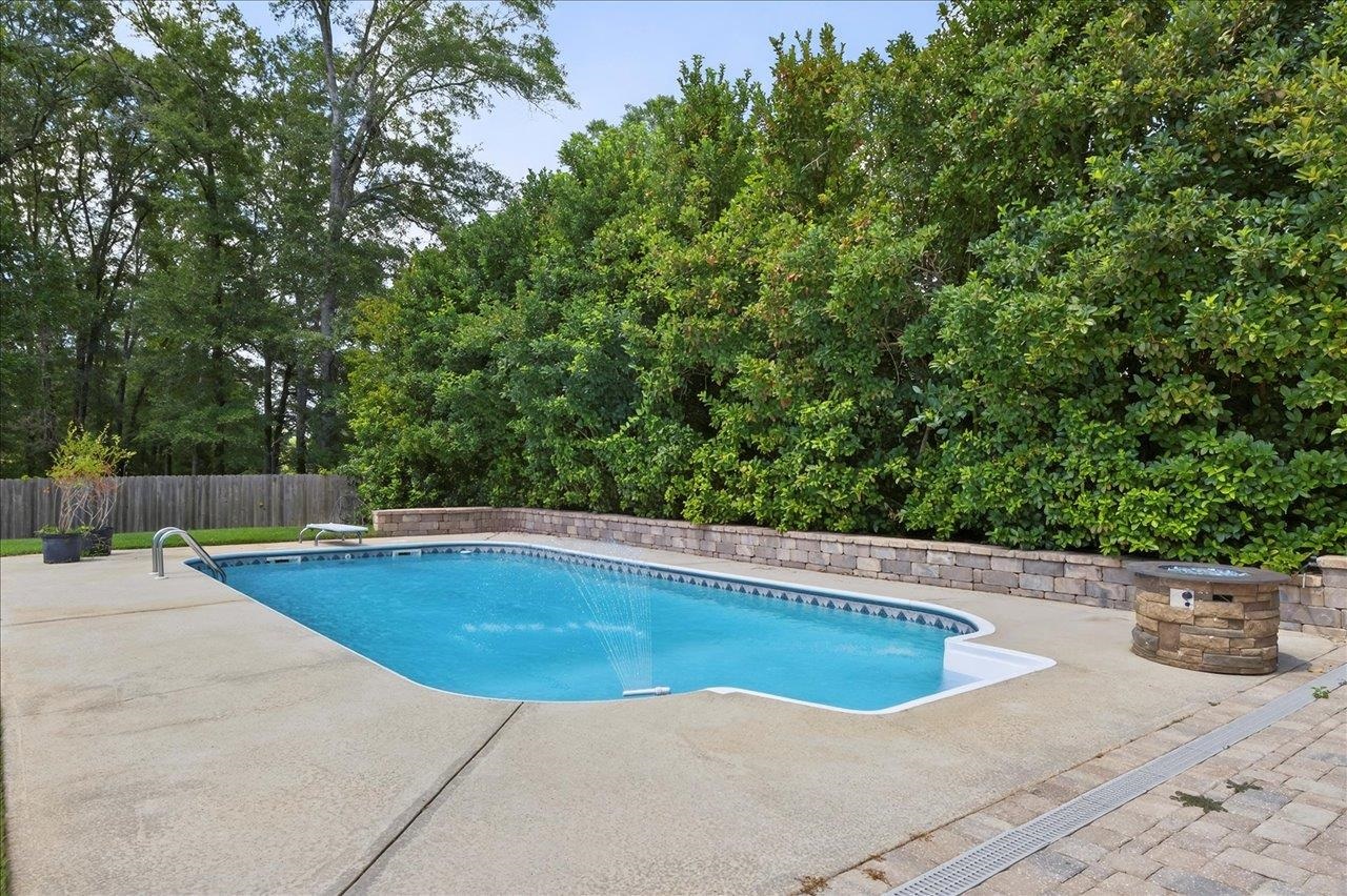 1867 Easton Forest Drive