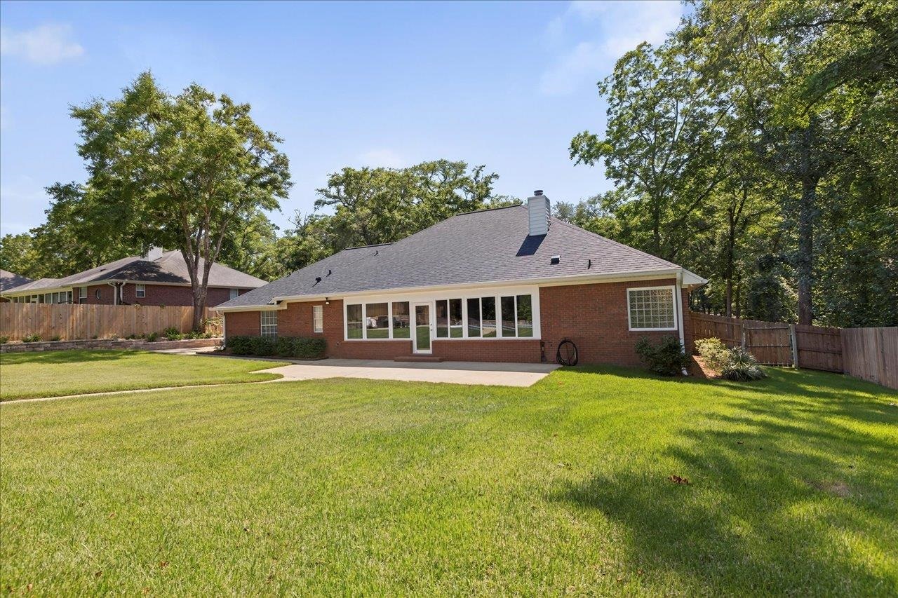 1867 Easton Forest Drive