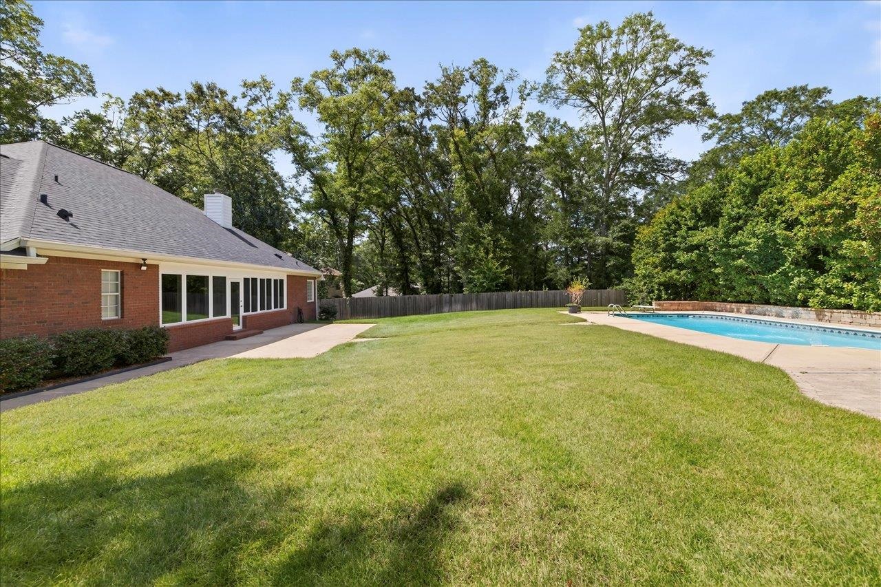 1867 Easton Forest Drive