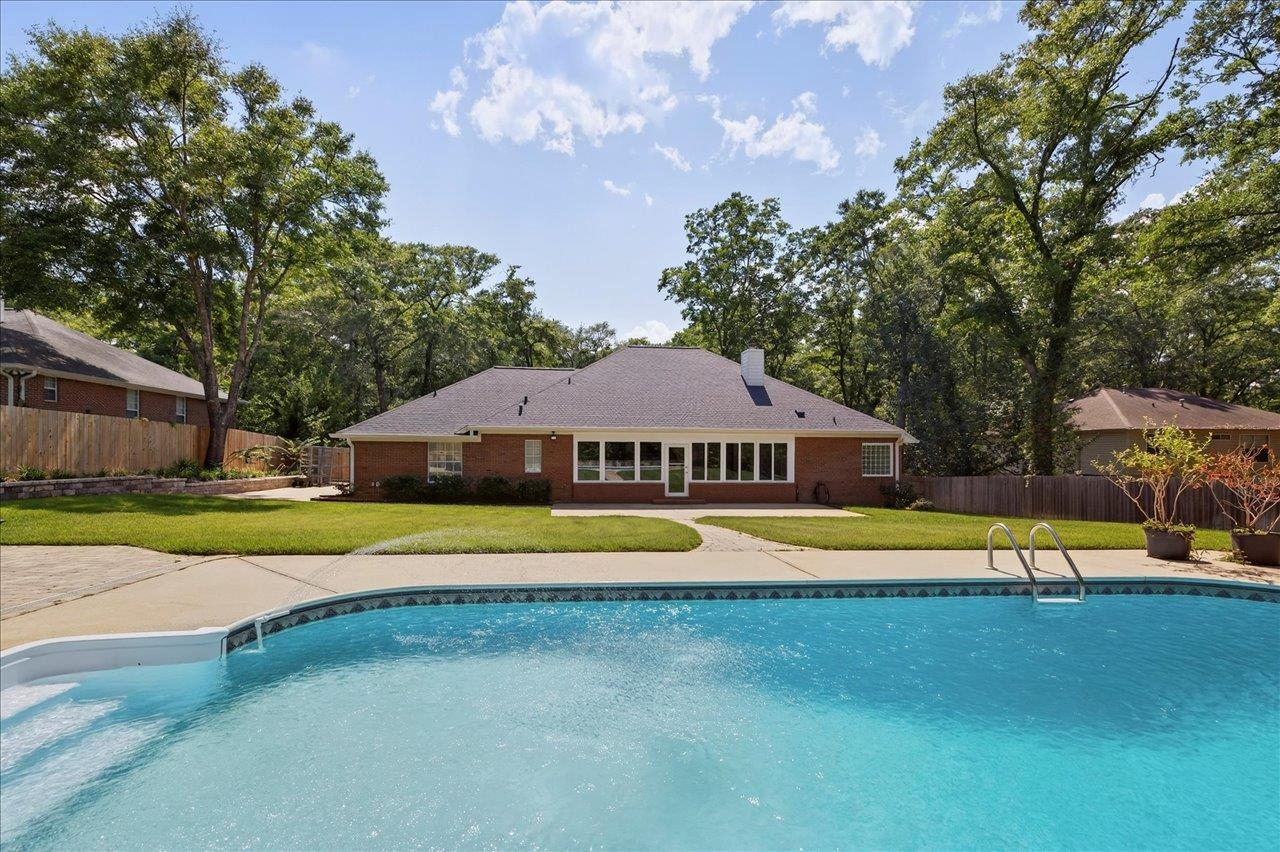 1867 Easton Forest Drive