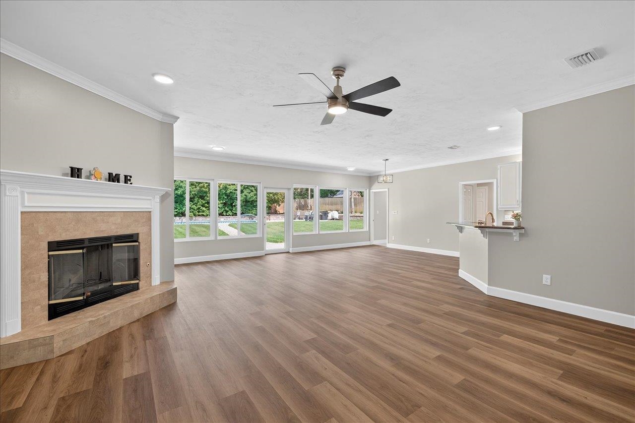 1867 Easton Forest Drive