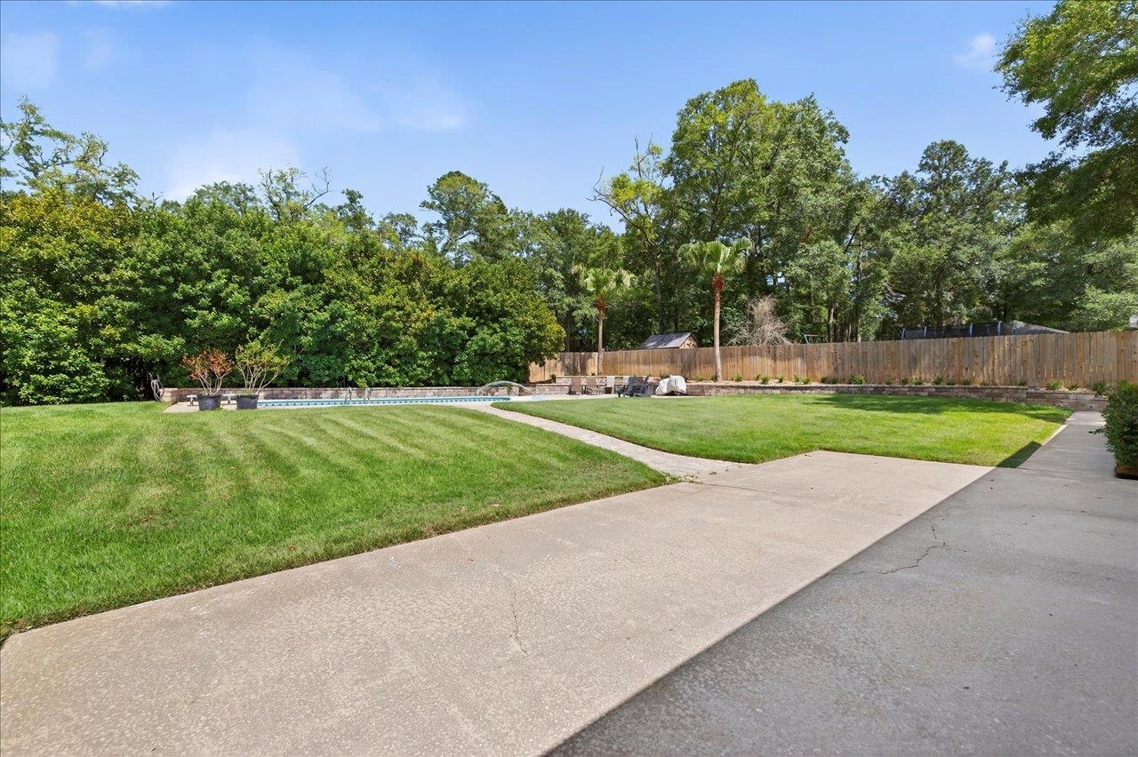 1867 Easton Forest Drive
