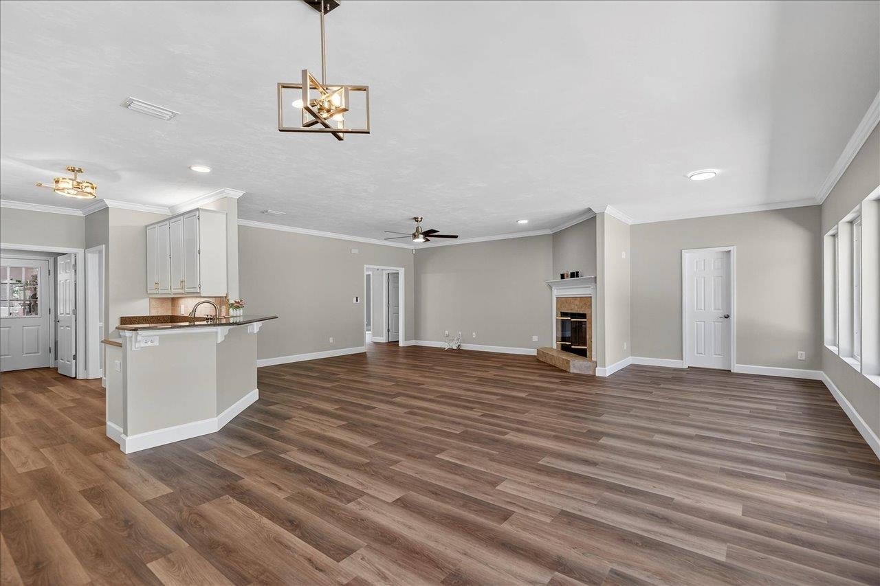 1867 Easton Forest Drive