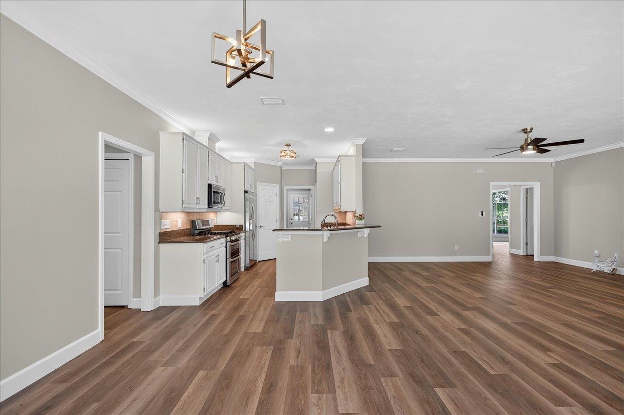 1867 Easton Forest Drive