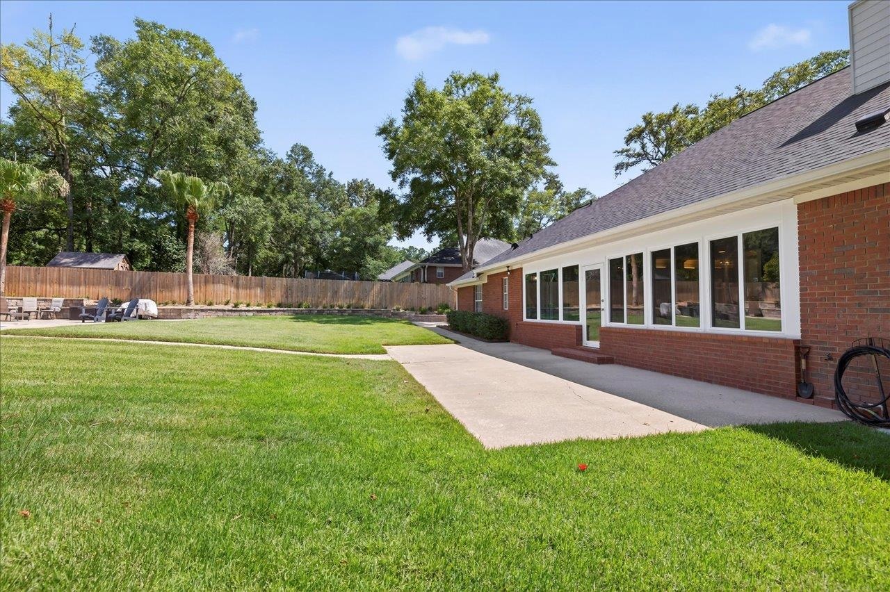 1867 Easton Forest Drive