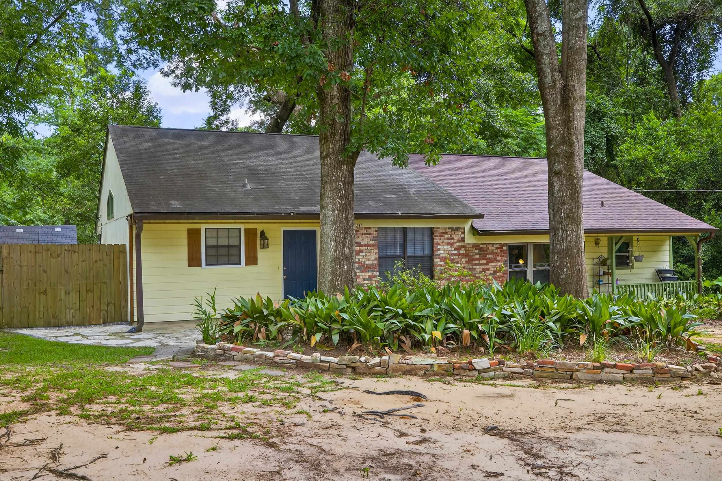 4311 Brewster Road