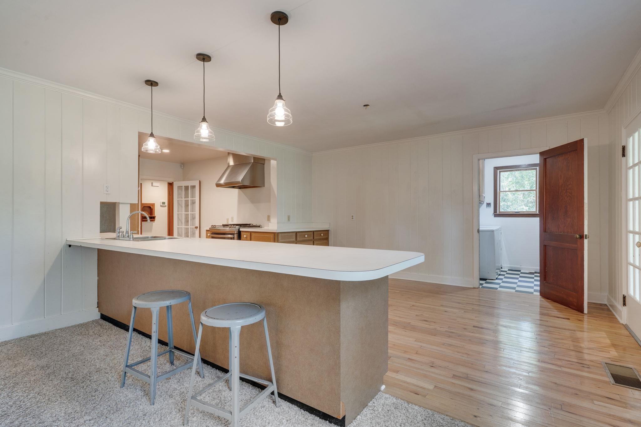 1122 Victory Garden Drive