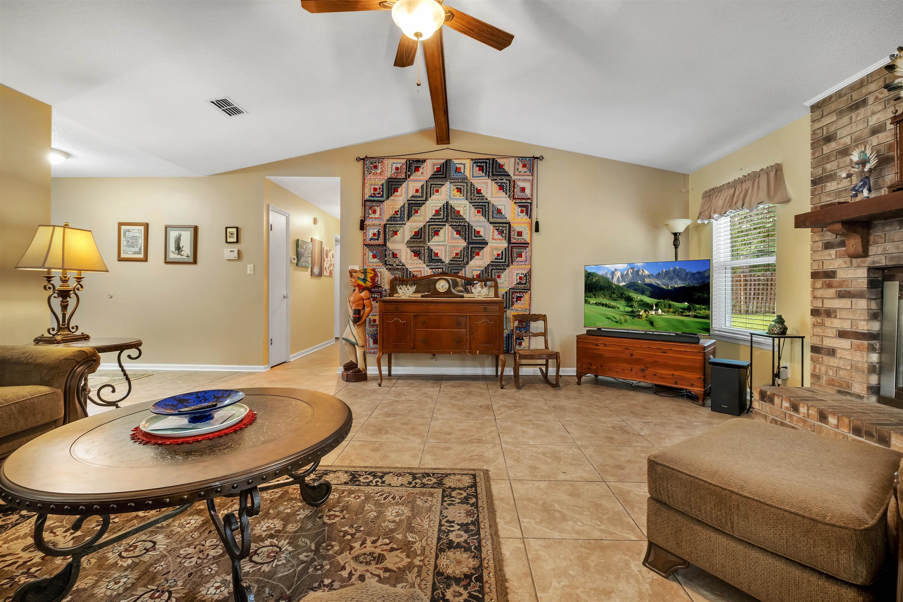 3417 Treaty Oak Trail