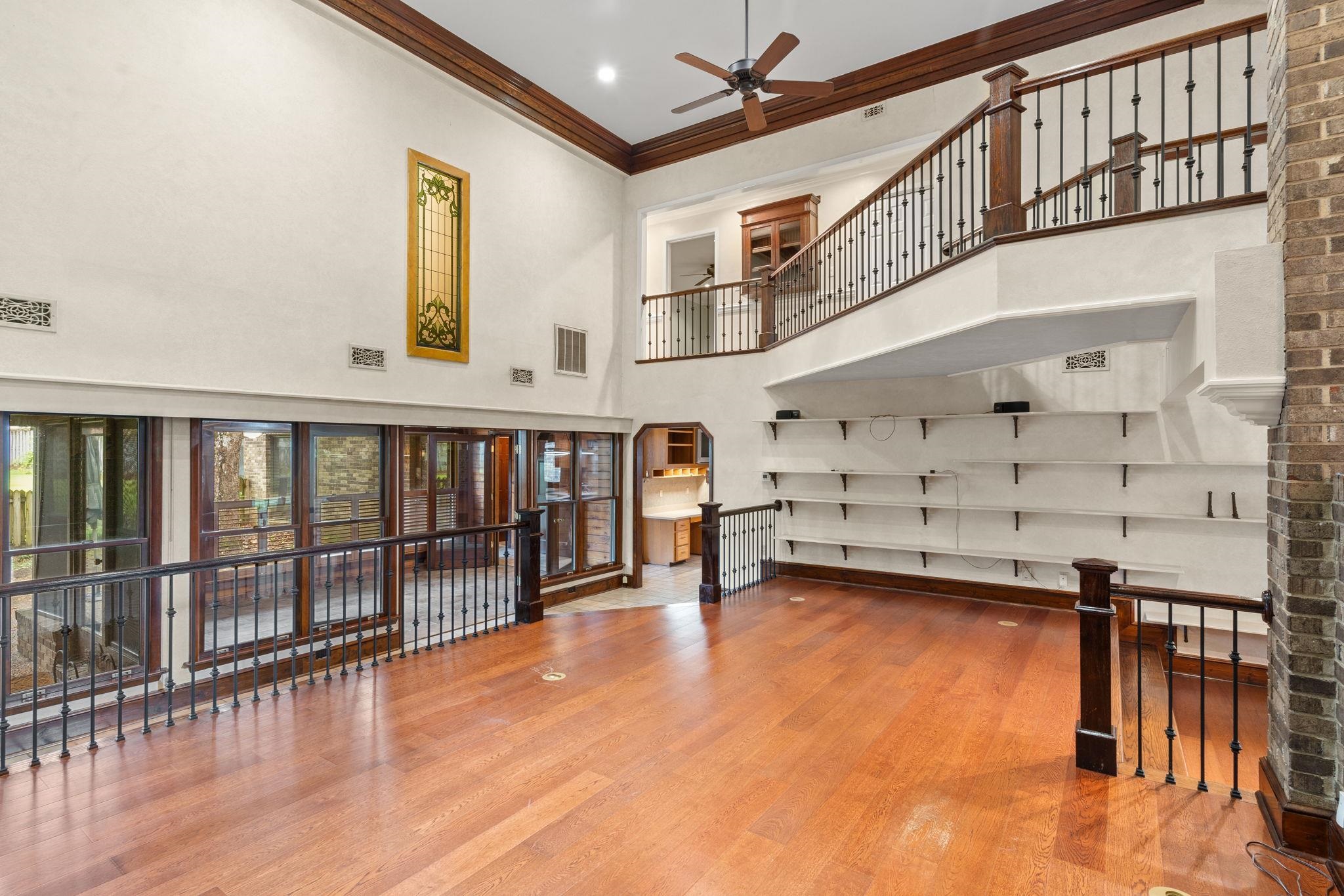 976 Rosebay Court