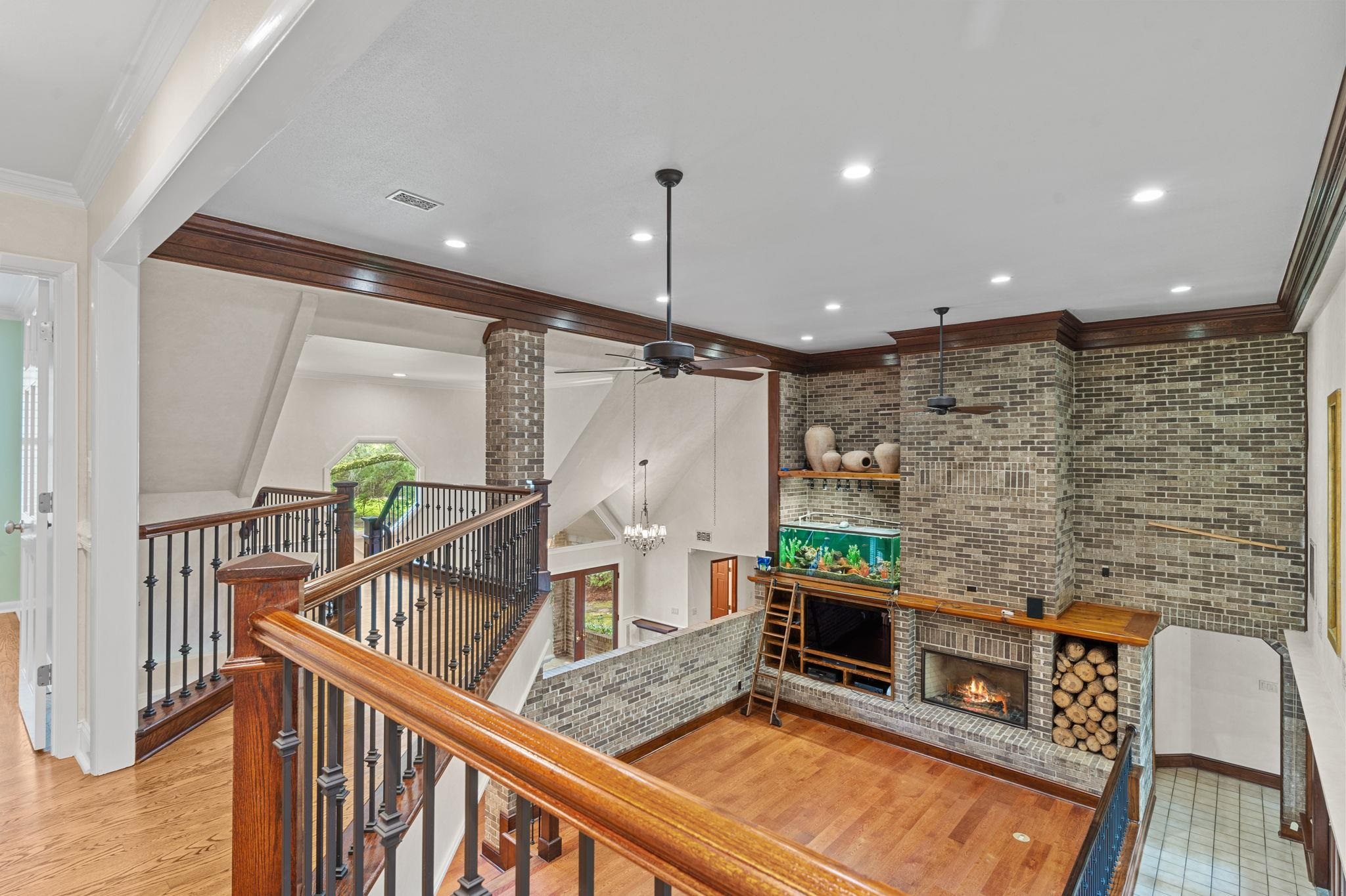 976 Rosebay Court