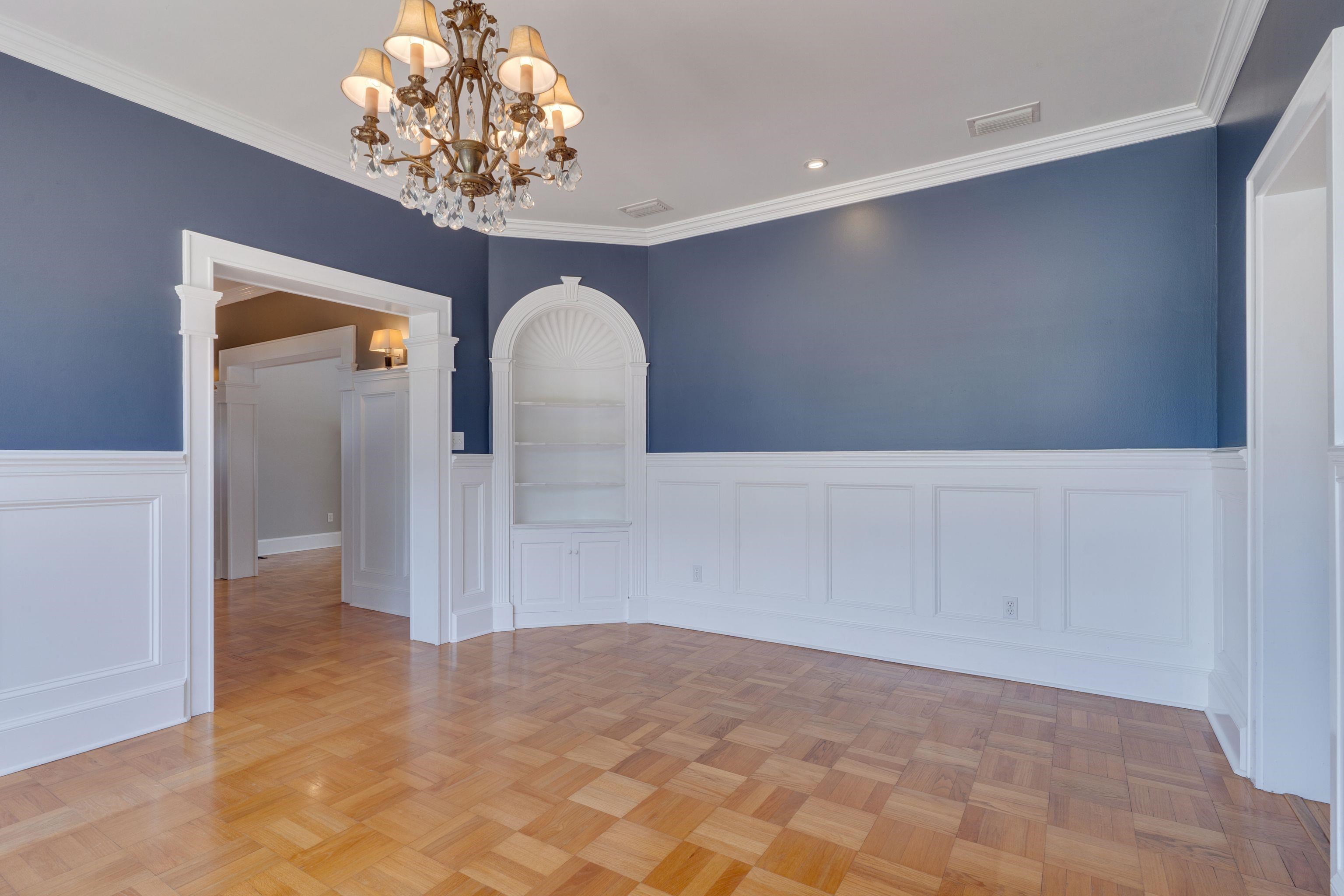 909 Circle Drive