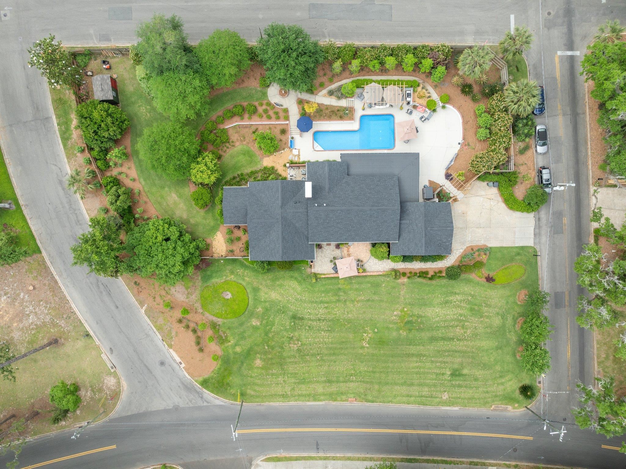 909 Circle Drive