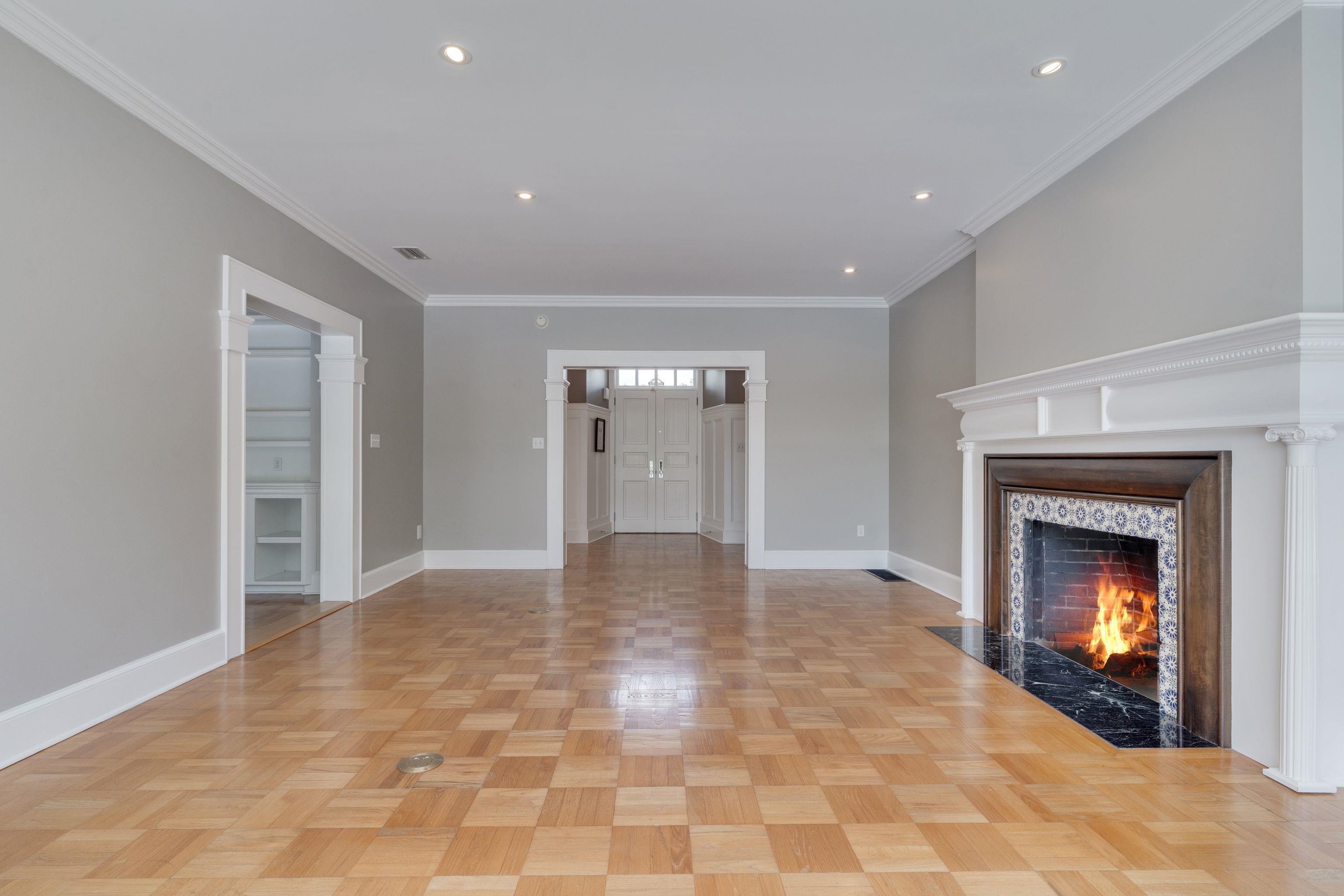 909 Circle Drive