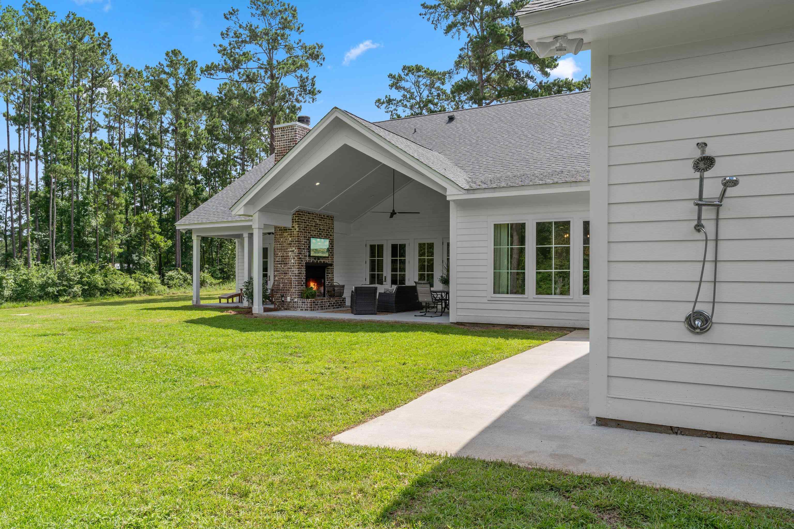 9600 Centerville Road