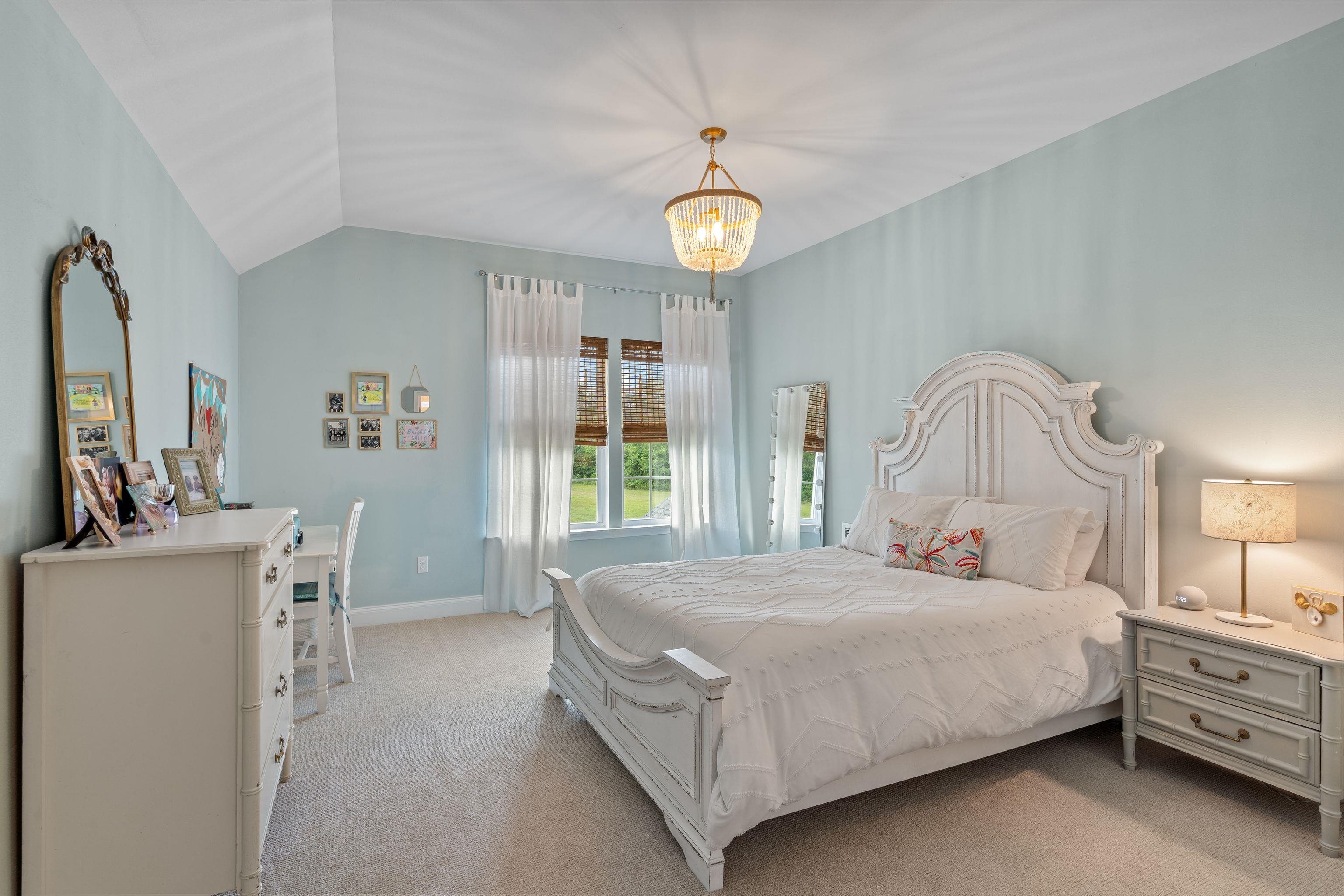 9600 Centerville Road