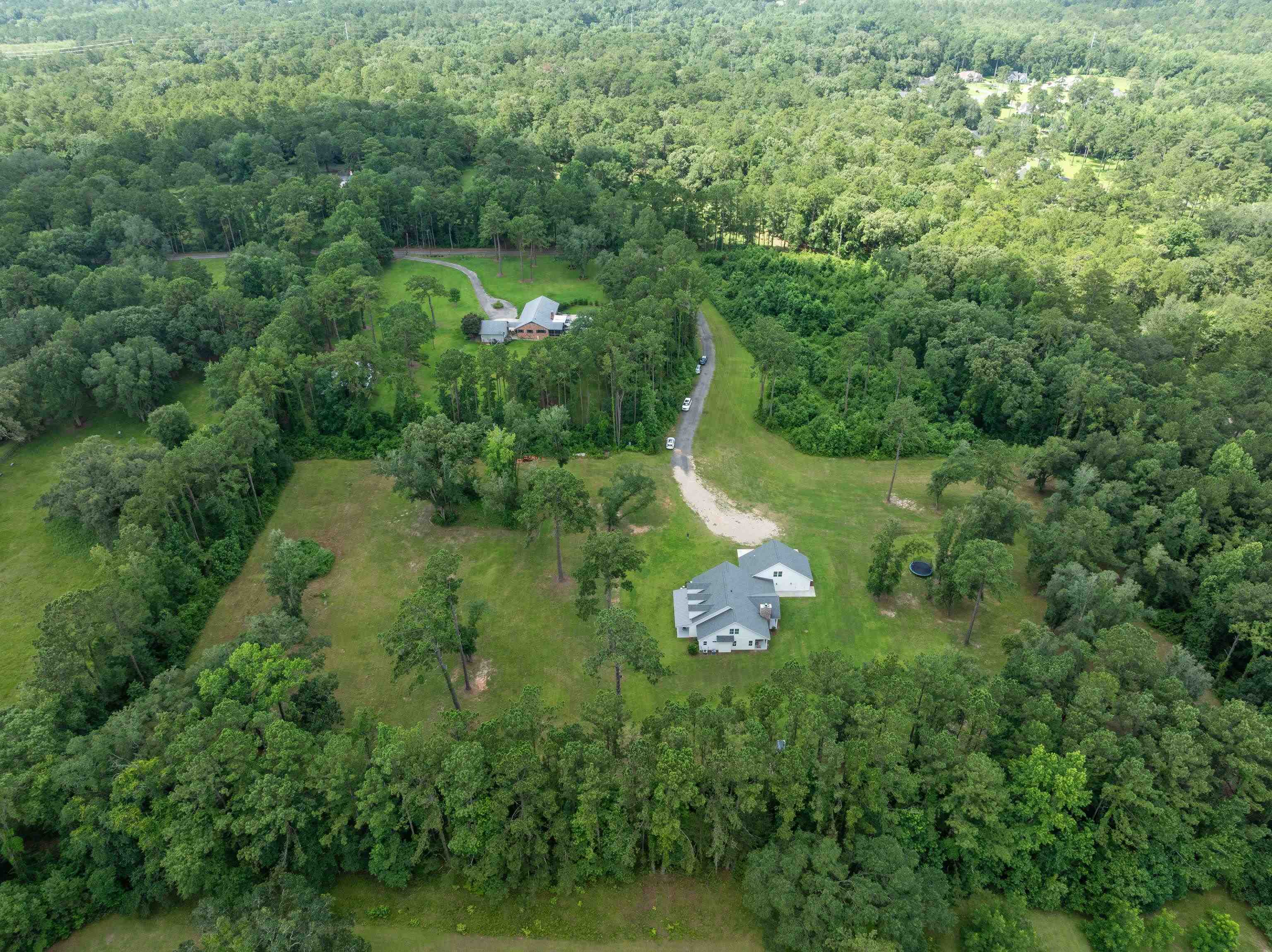 9600 Centerville Road