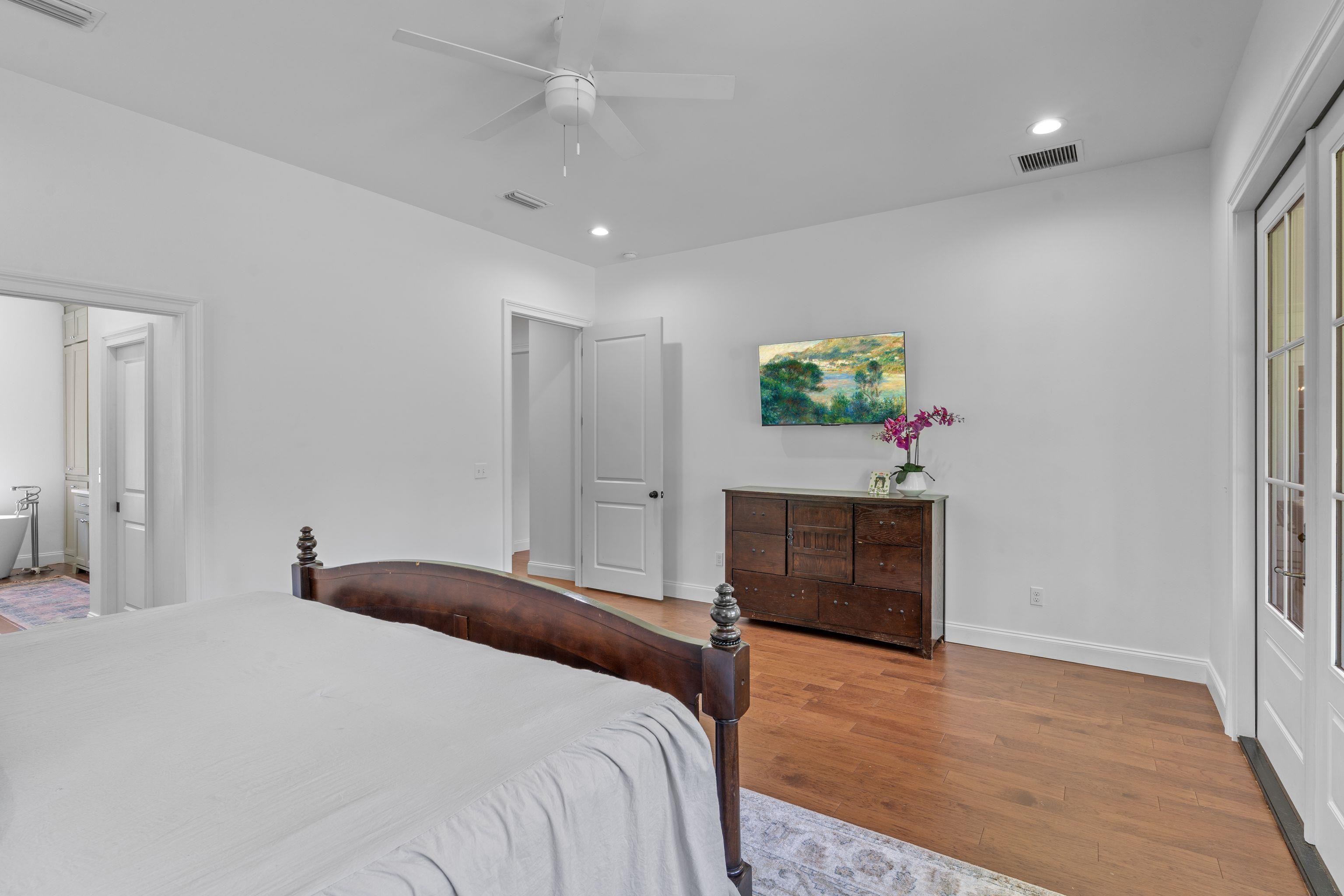 9600 Centerville Road