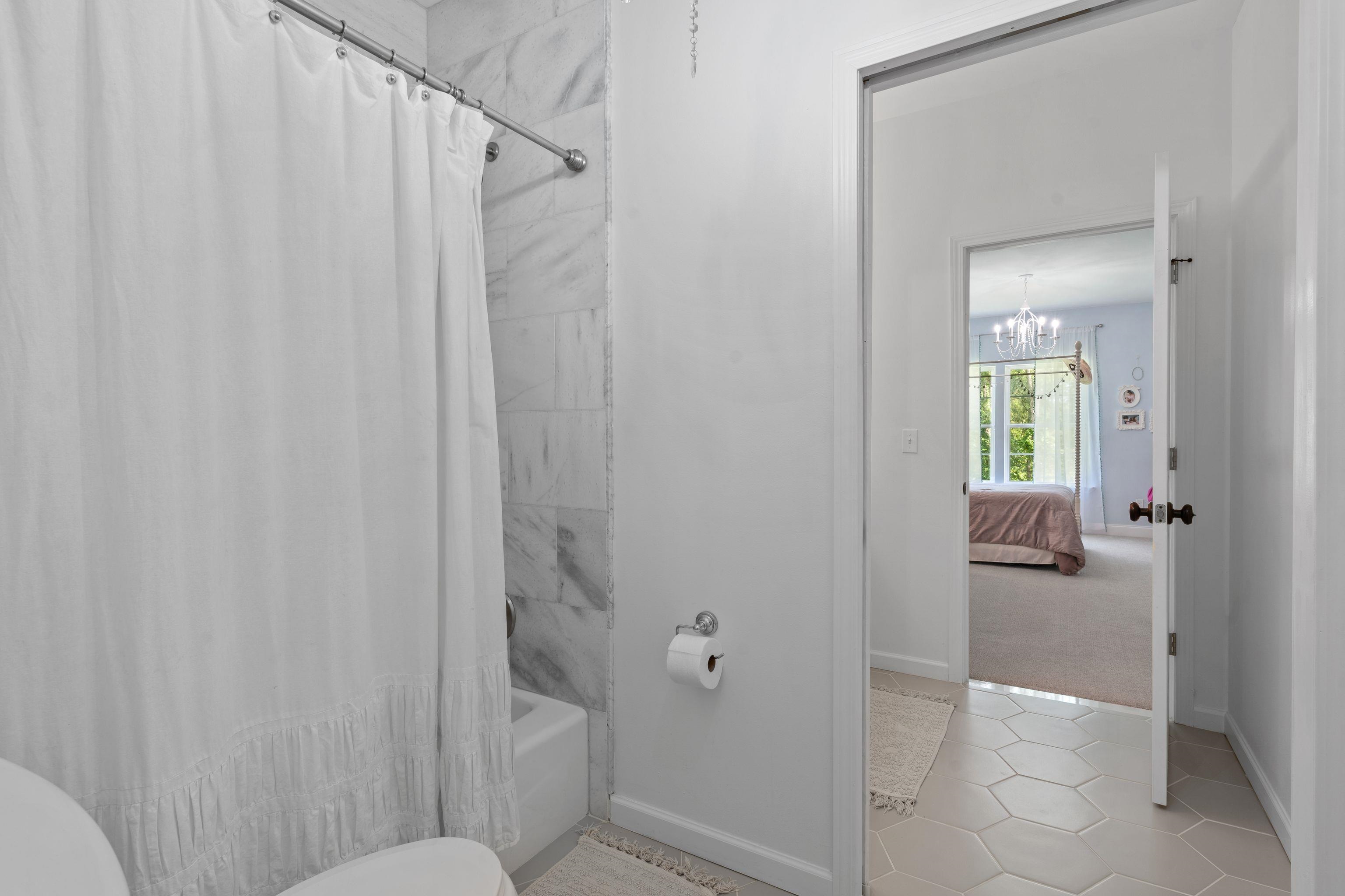 9600 Centerville Road