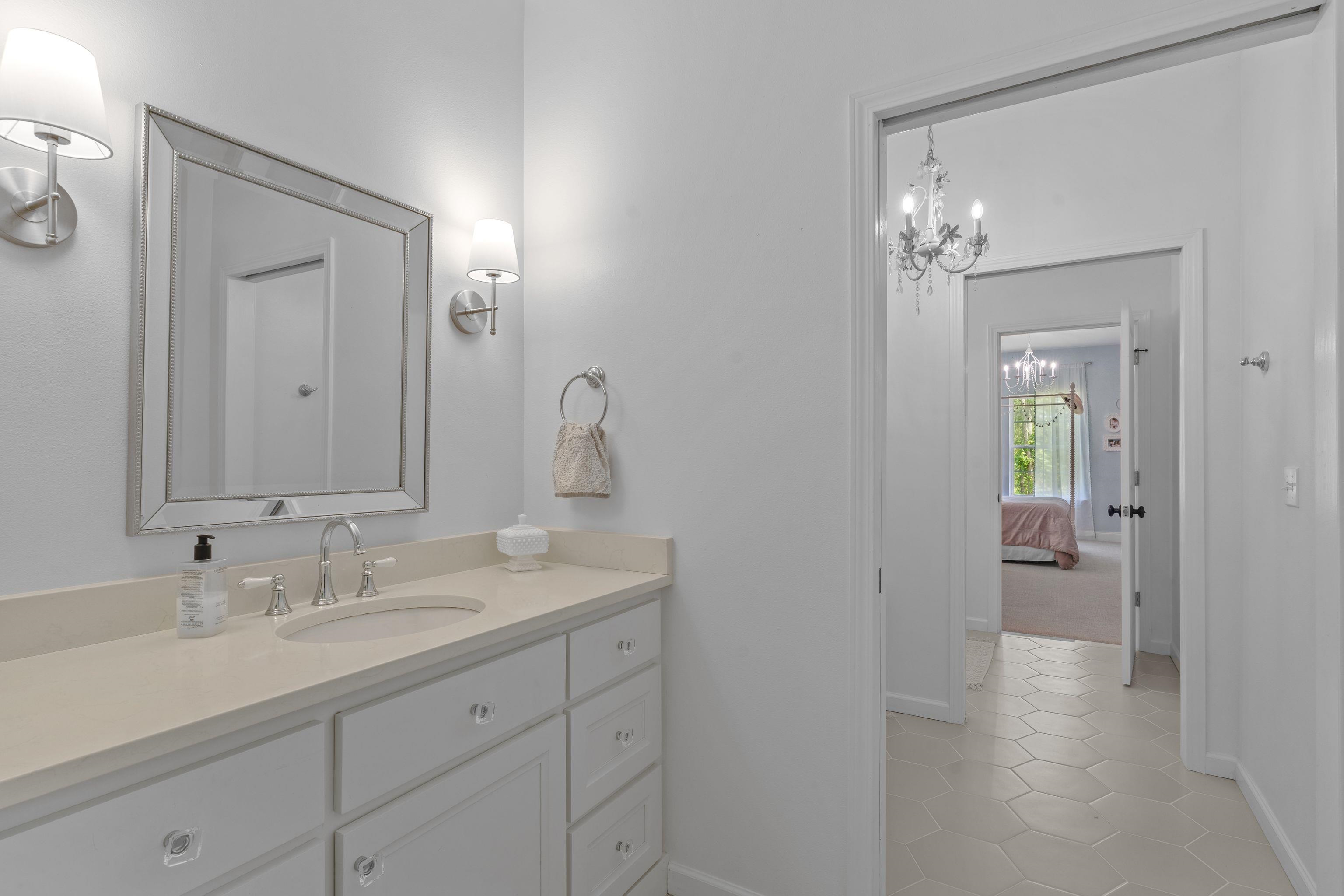 9600 Centerville Road