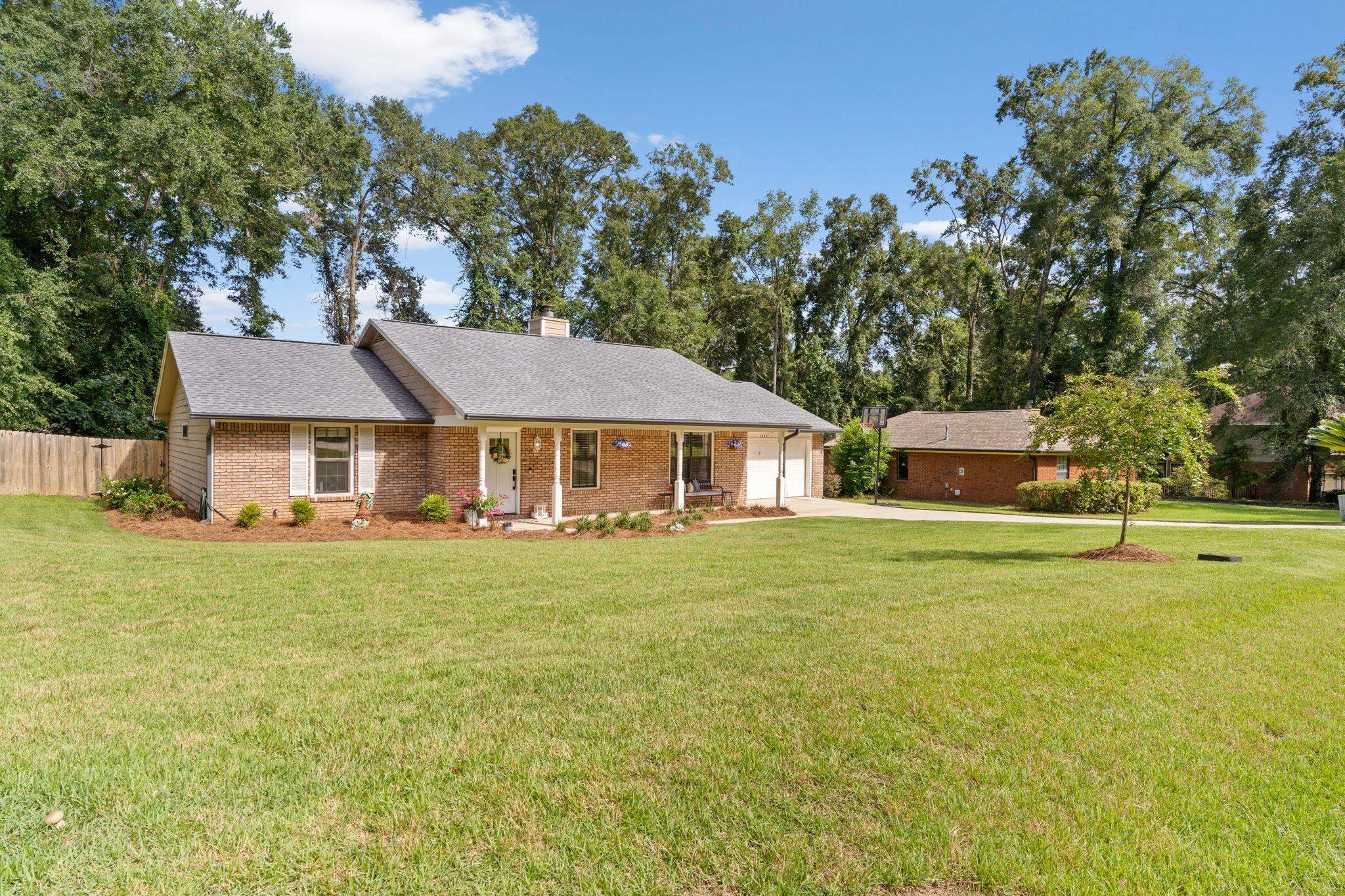 1339 Avondale Way